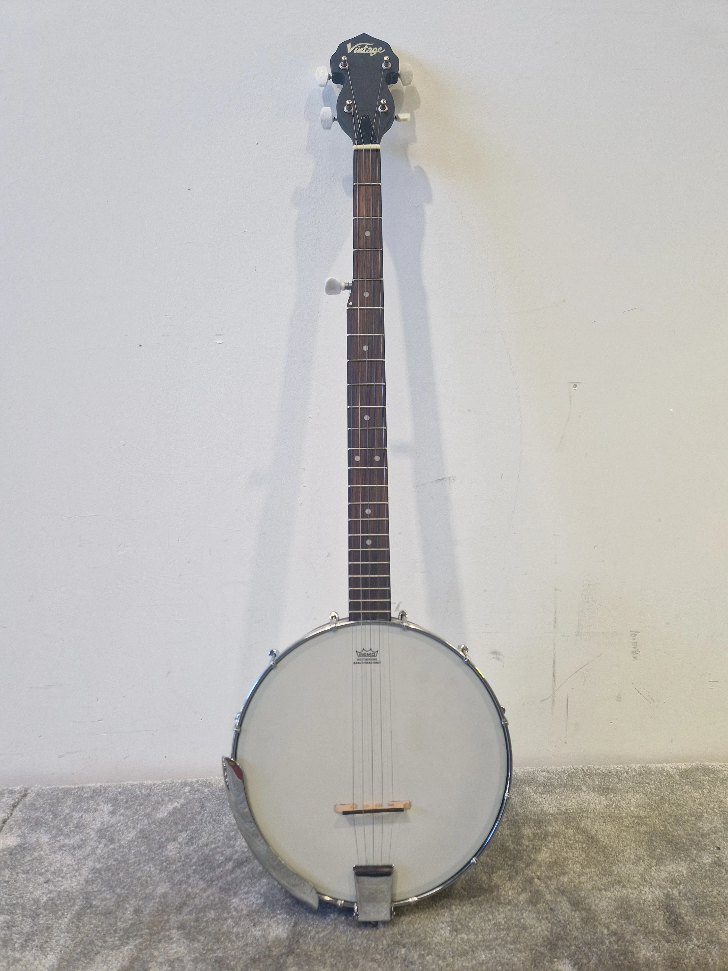 Vintage 5 String Banjo - Rich Tone - Excellent w/ Soft Case & Strings - Image 2