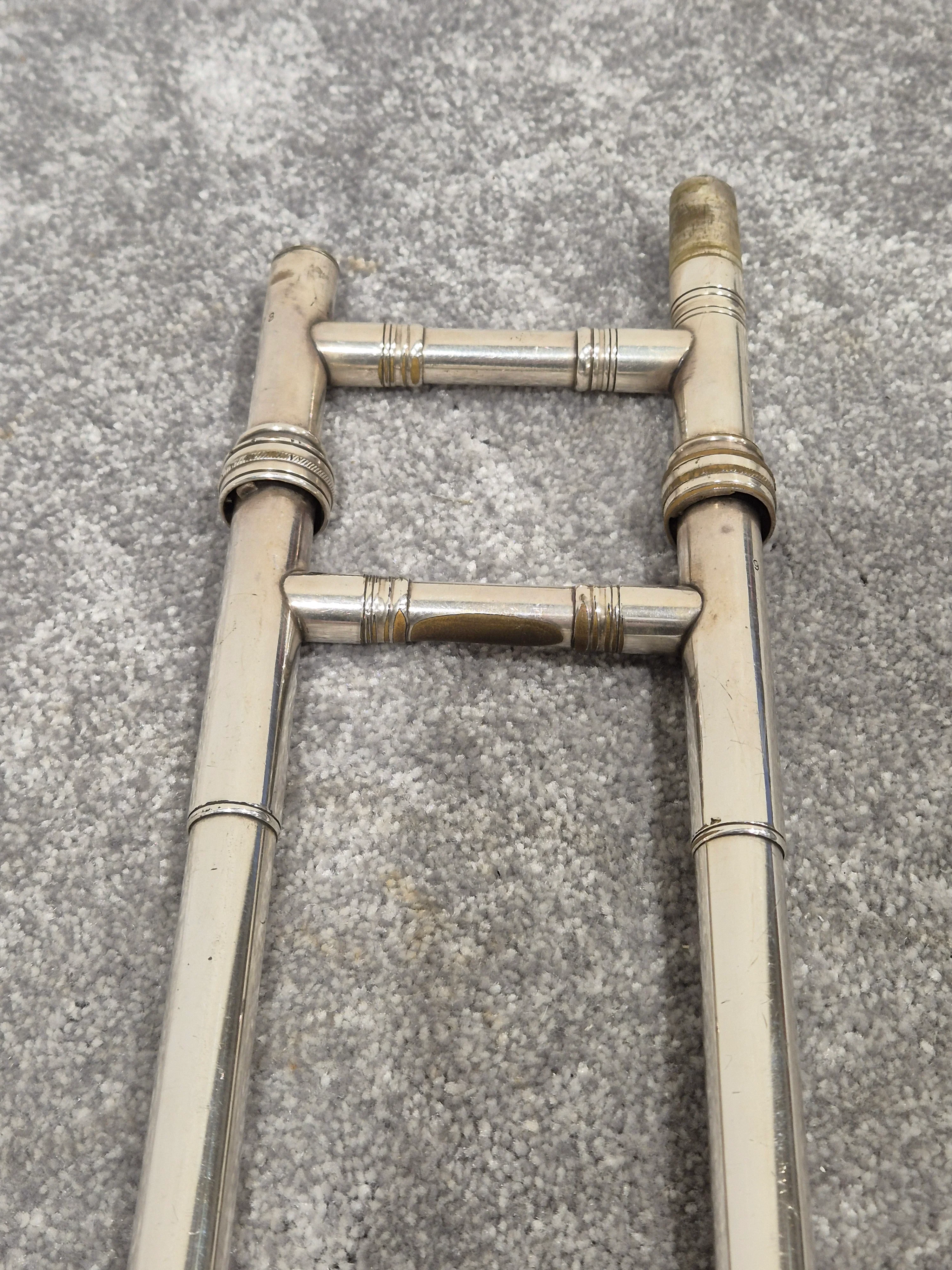Vintage Martin Elkhart Trombone 1914 - Brass Instrument, Vintage Design - Very Good w/ Hard Case - Image 13