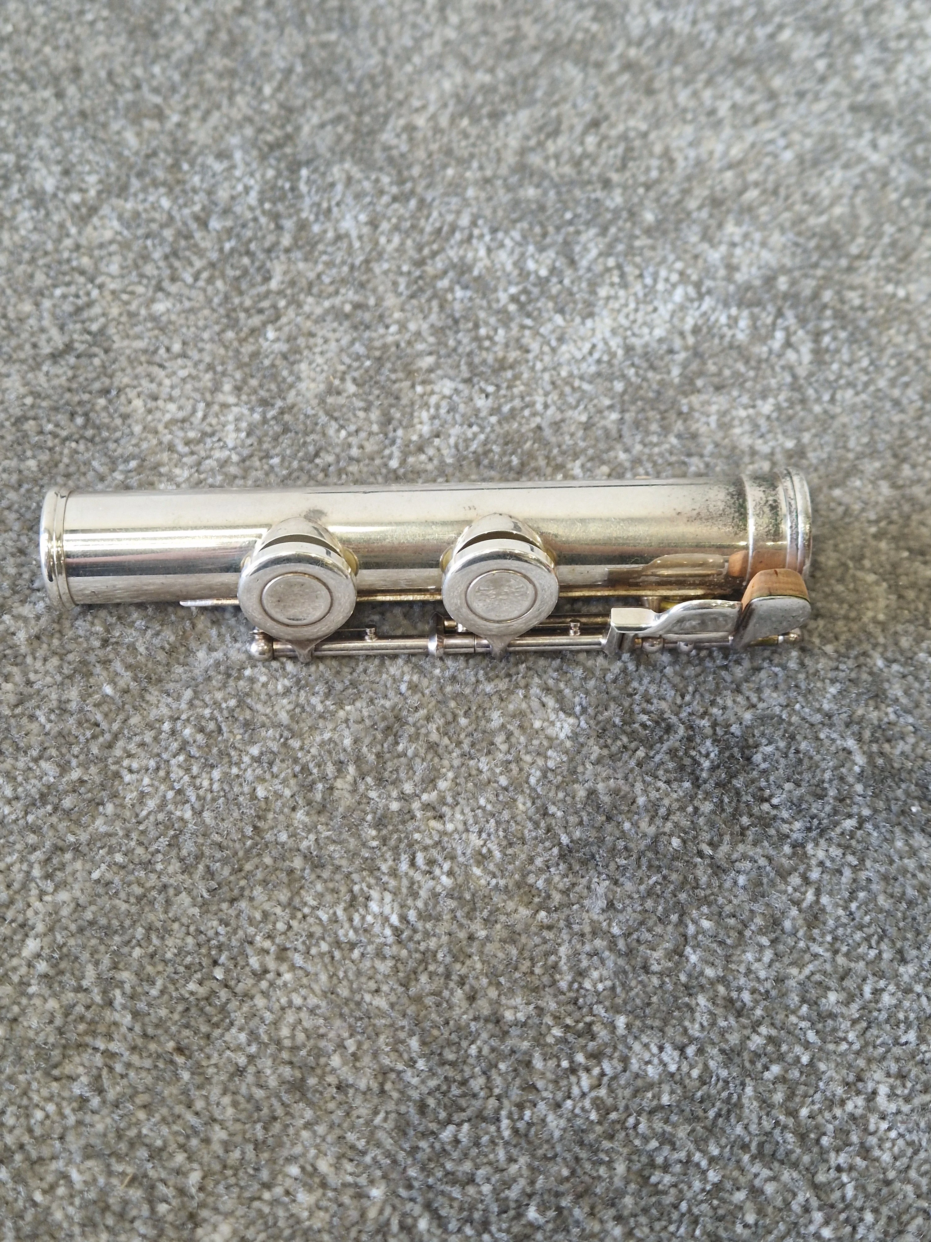 Vintage Takumi T100SE Flute (1984) – Handcrafted Japanese Elegance - Good w/ Case - Image 3