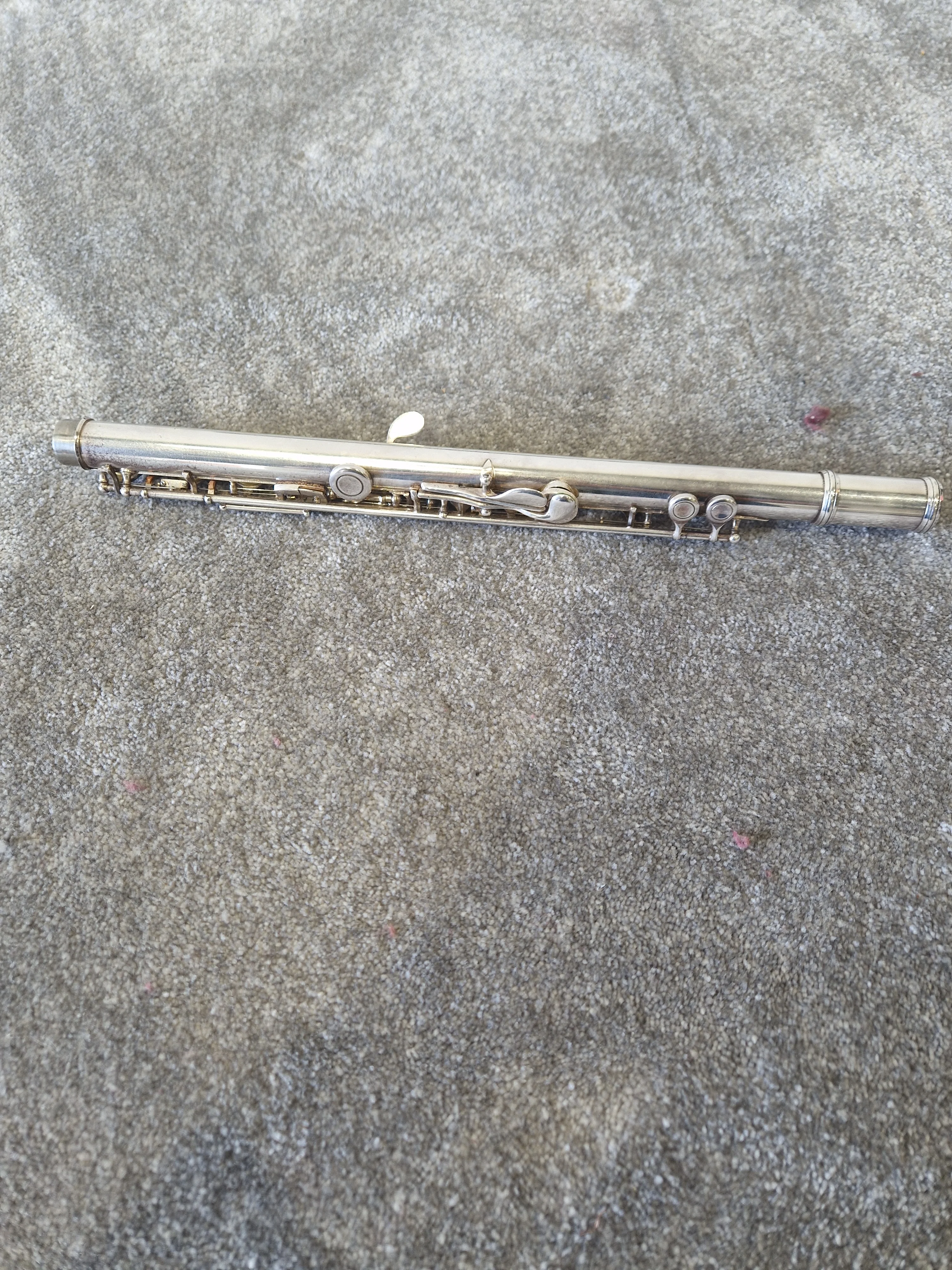 Vintage Takumi T100SE Flute (1984) – Handcrafted Japanese Elegance - Good w/ Case - Image 4