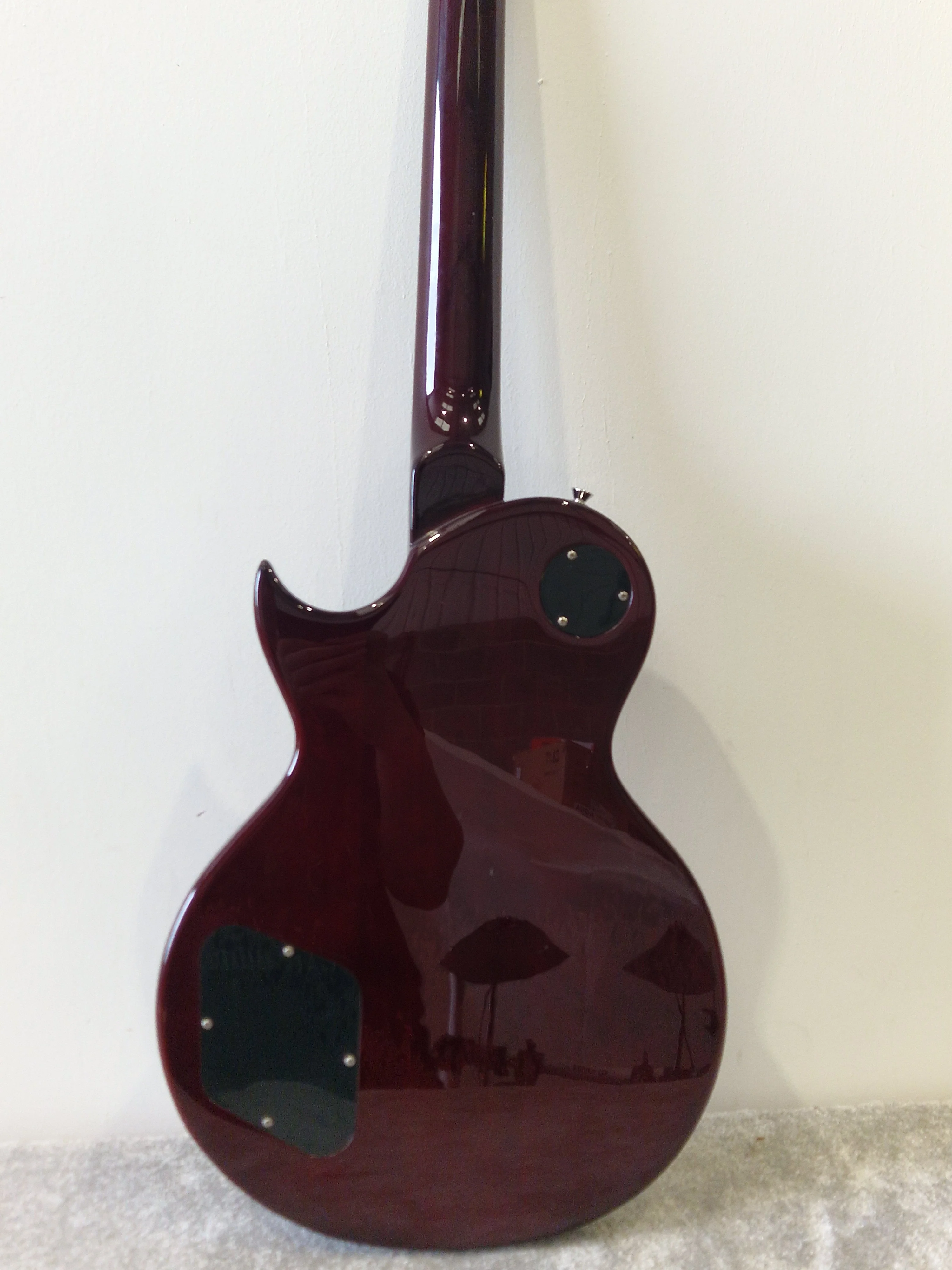 Vintage V132 – 2020 – P90 Pickups & Mahogany Body – Very Good - Image 3