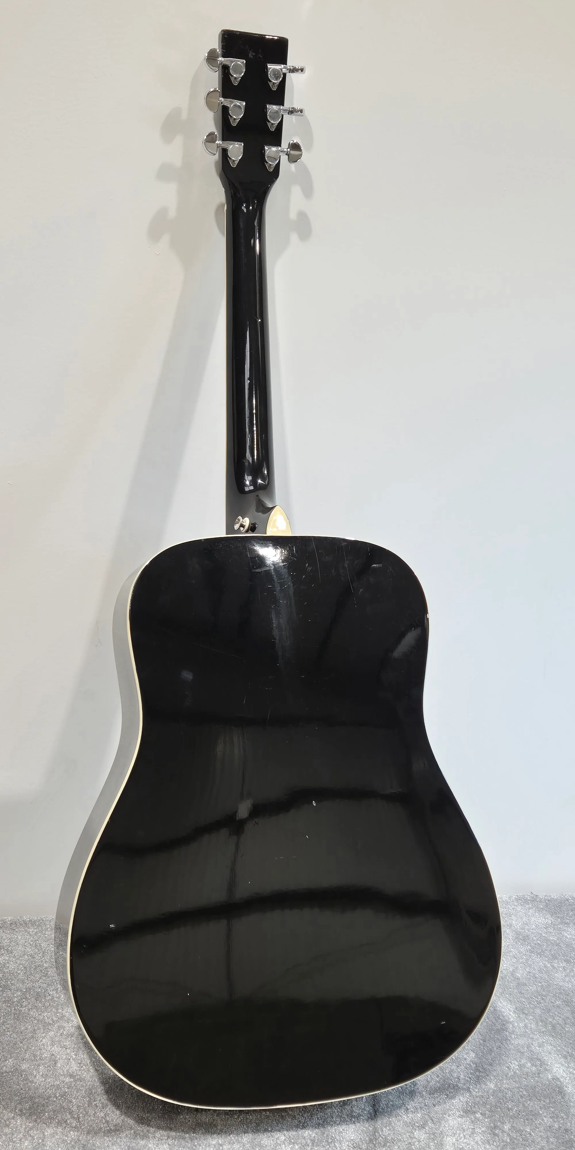 Vintage V400 BK Acoustic Guitar - Viva MTP11 Sound Hole Pick Up - Image 12