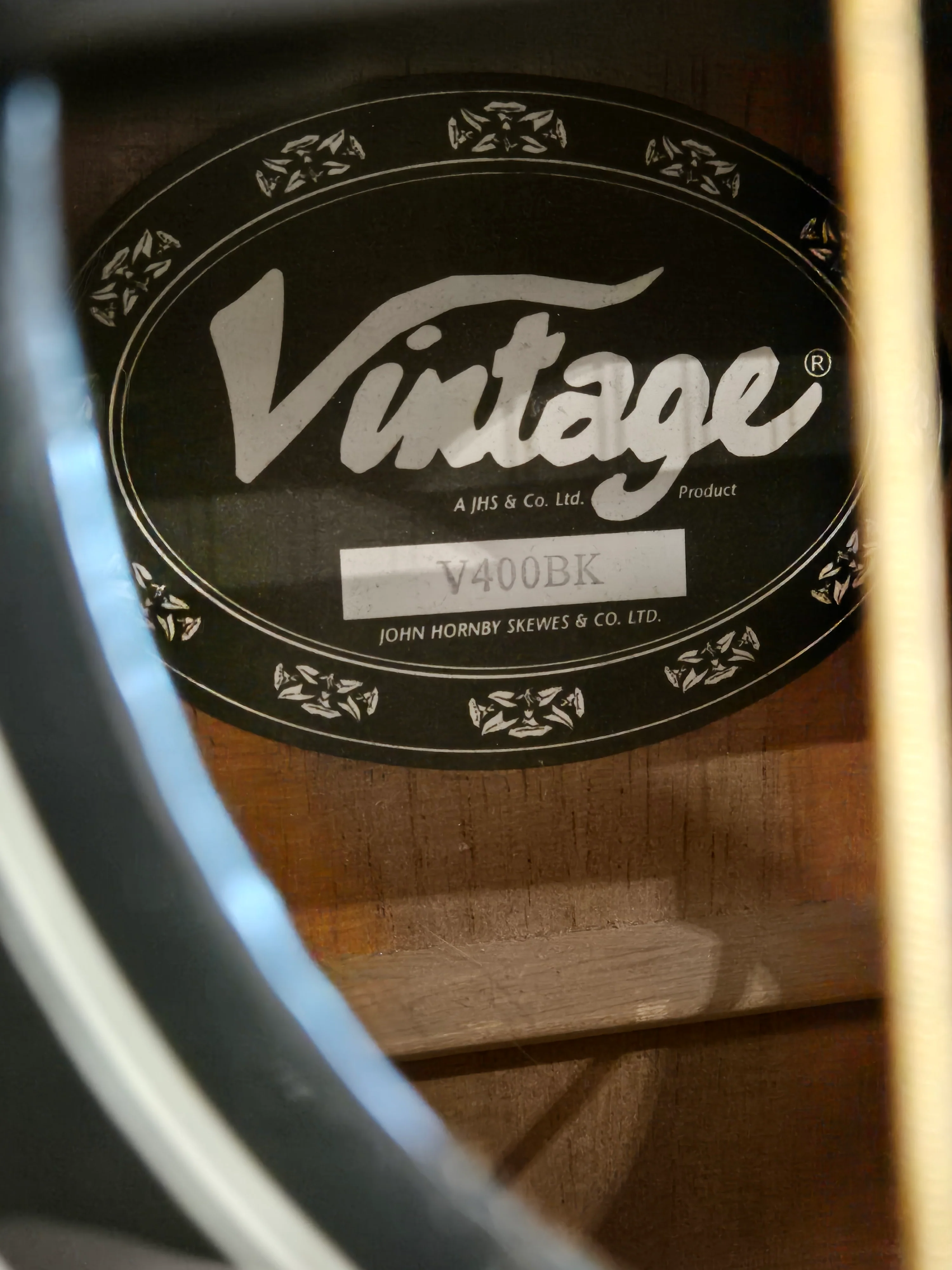 Vintage V400 BK Acoustic Guitar - Viva MTP11 Sound Hole Pick Up - Image 5