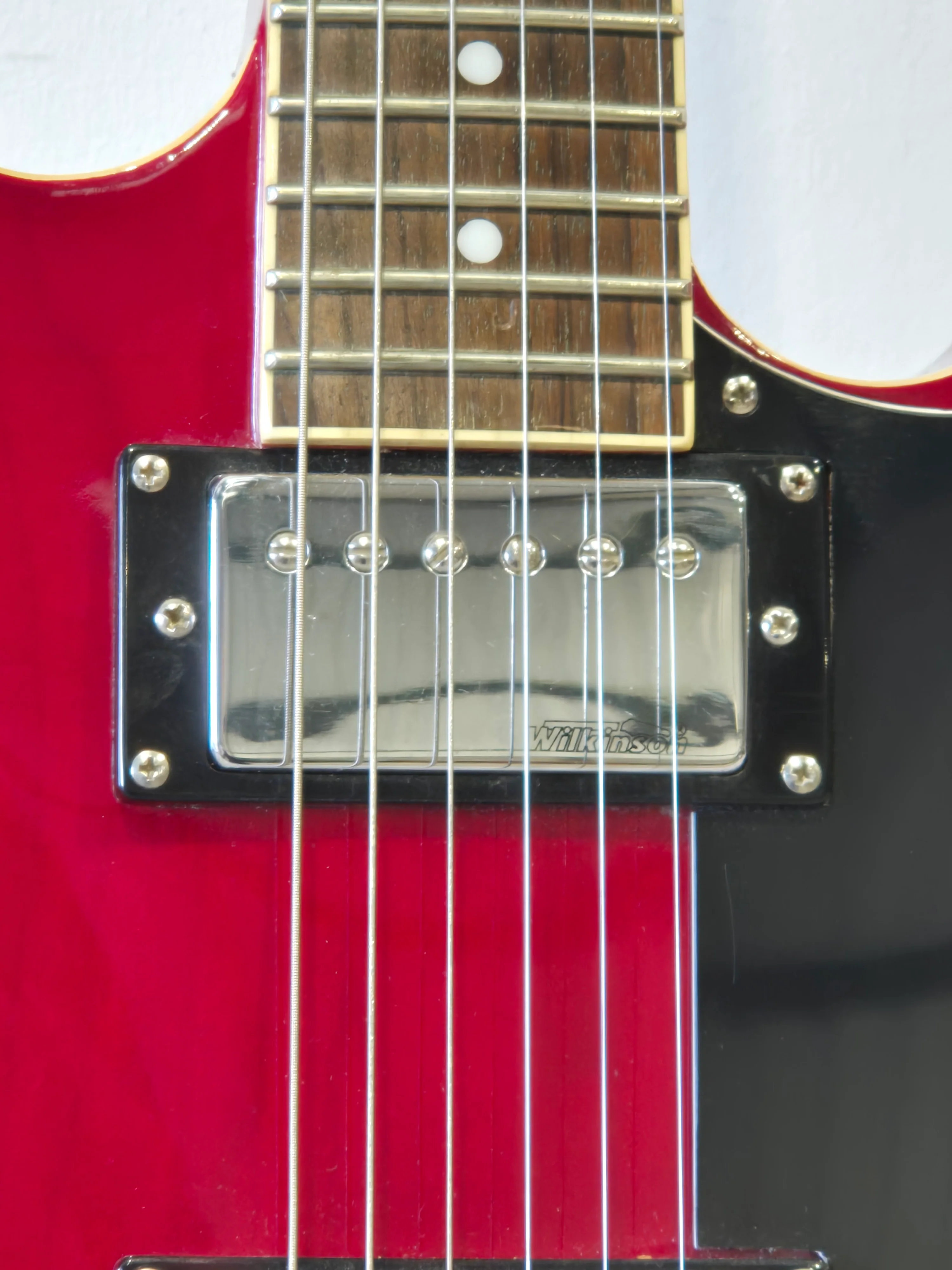Vintage VSA500 - Semi-Hollow Body Electric Guitar - Red - Image 5