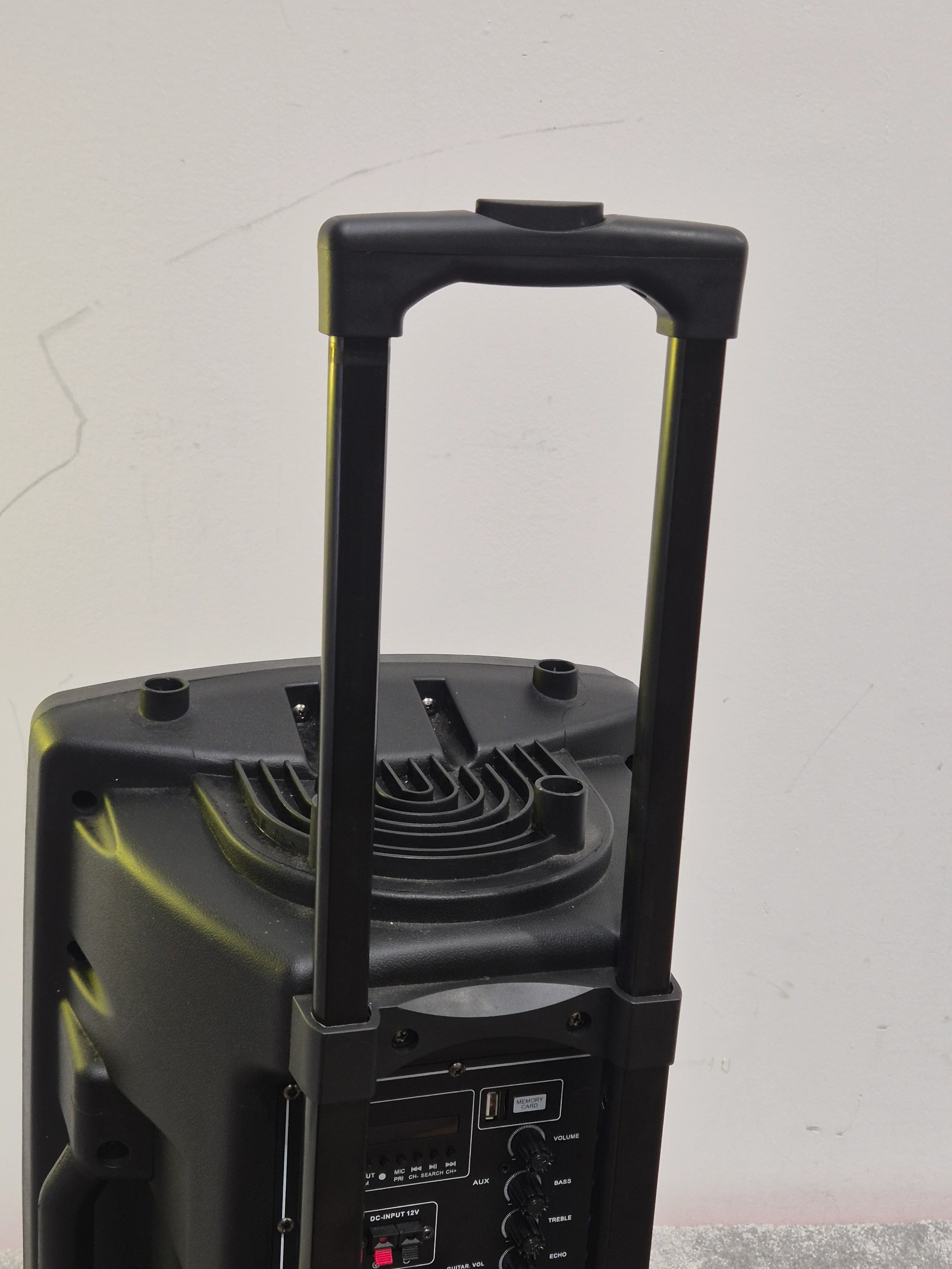 Vocal Star Speaker VS-P120 - Portable PA Speaker - Excellent w/ Power Supply - Image 10