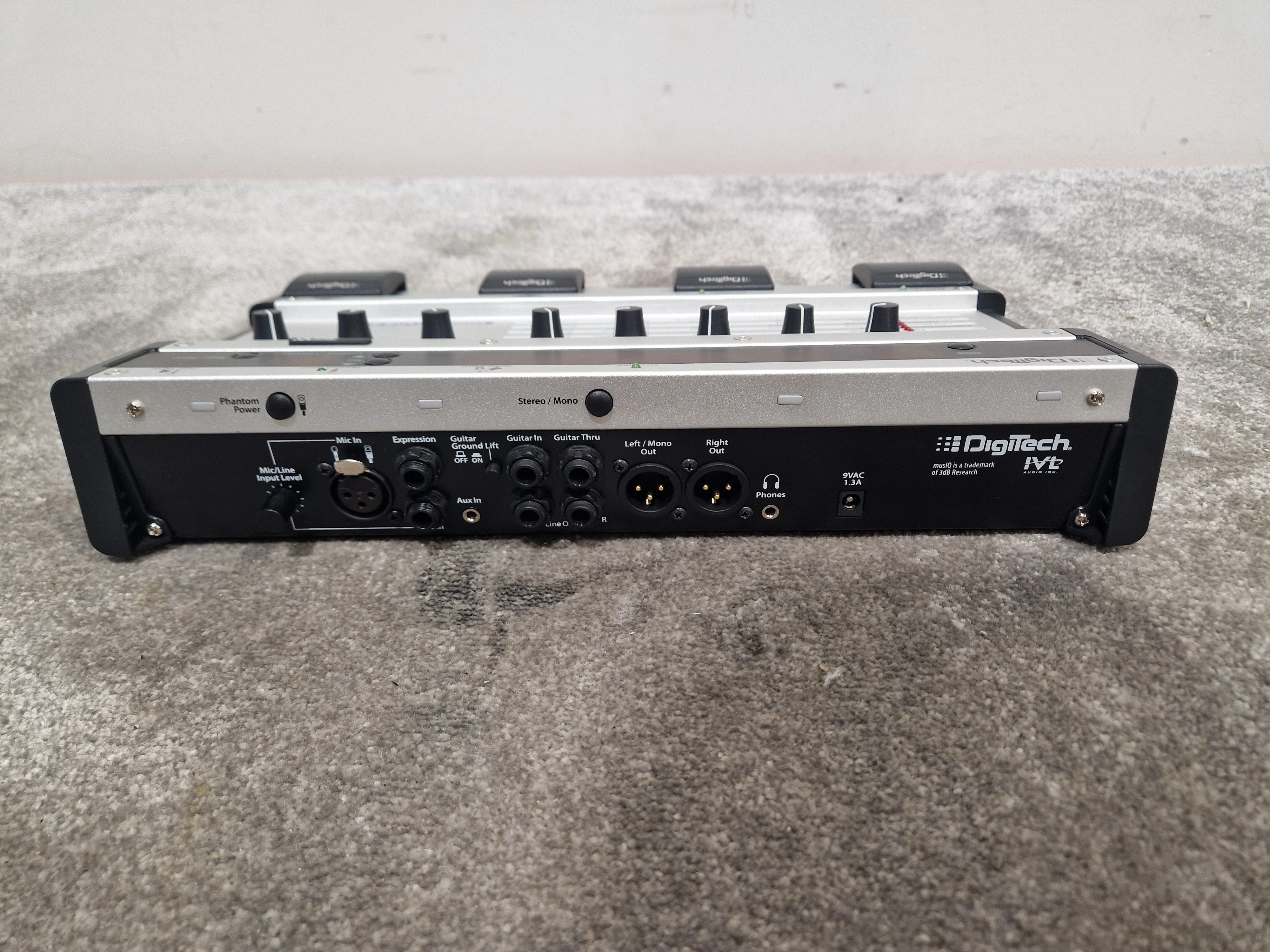 DigiTech Vocalist Live 4 – Harmony & Effects Processor – Excellent w/ Manuals - Image 9
