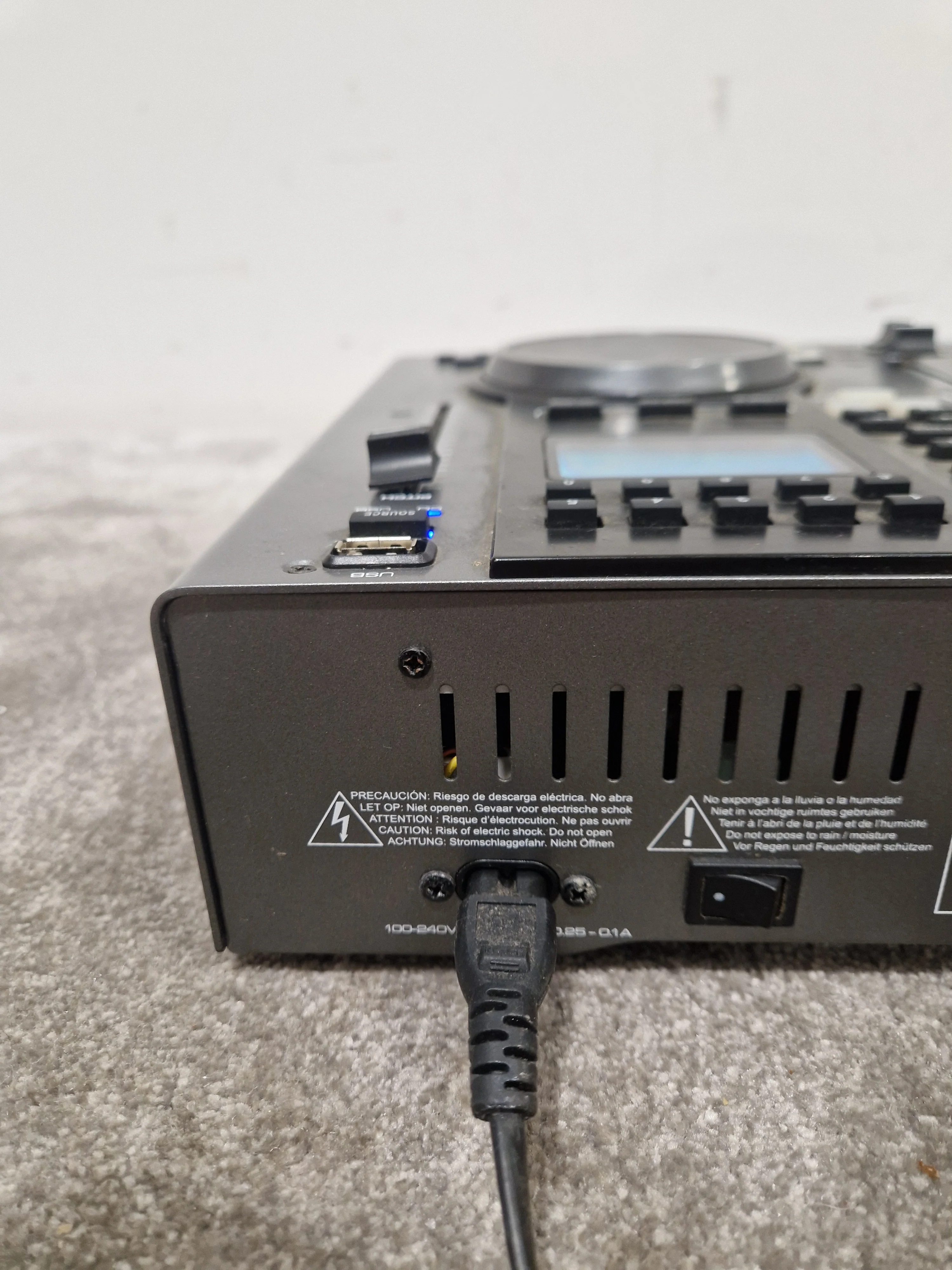 Vonyx CDJ450 - Twin Top Player/Mixer - With CD/MP3/USB/Bluetooth - Good w/ Original Box - Image 8