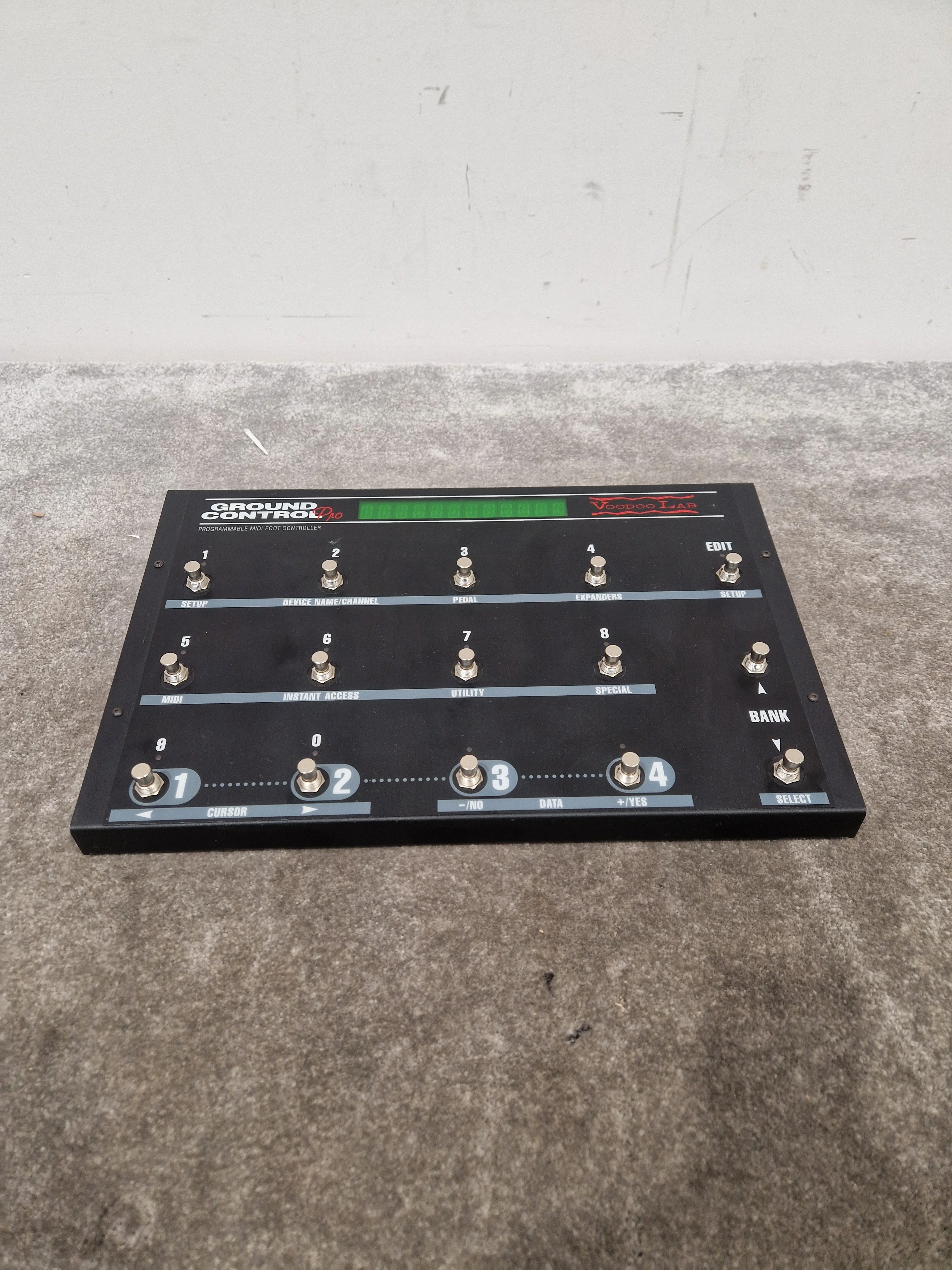 Voodoo Lab Ground MIDI Controller - Versatile Footswitch Control - Excellent w/ Power Supply - Image 2