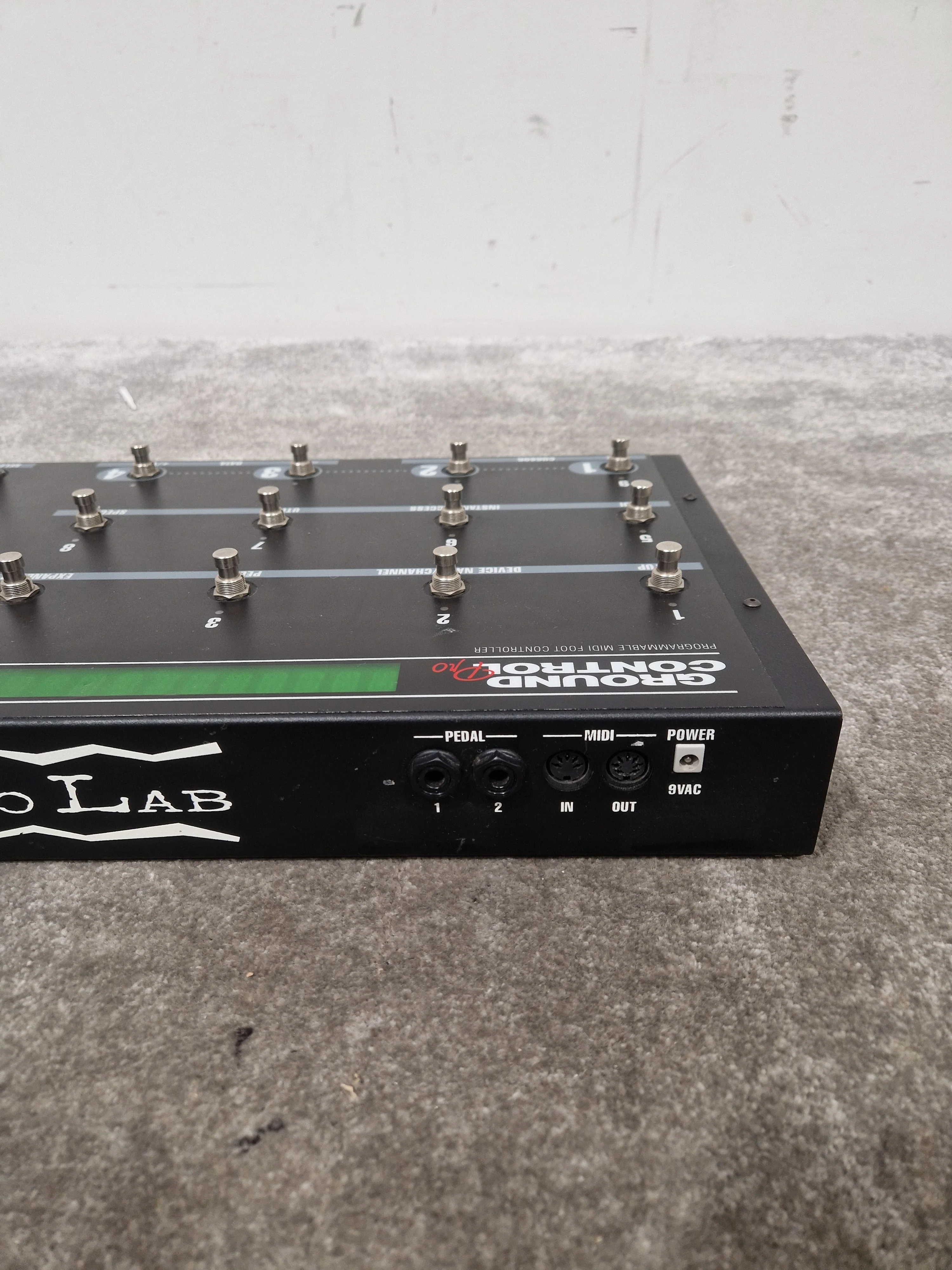 Voodoo Lab Ground MIDI Controller - Versatile Footswitch Control - Excellent w/ Power Supply - Image 6