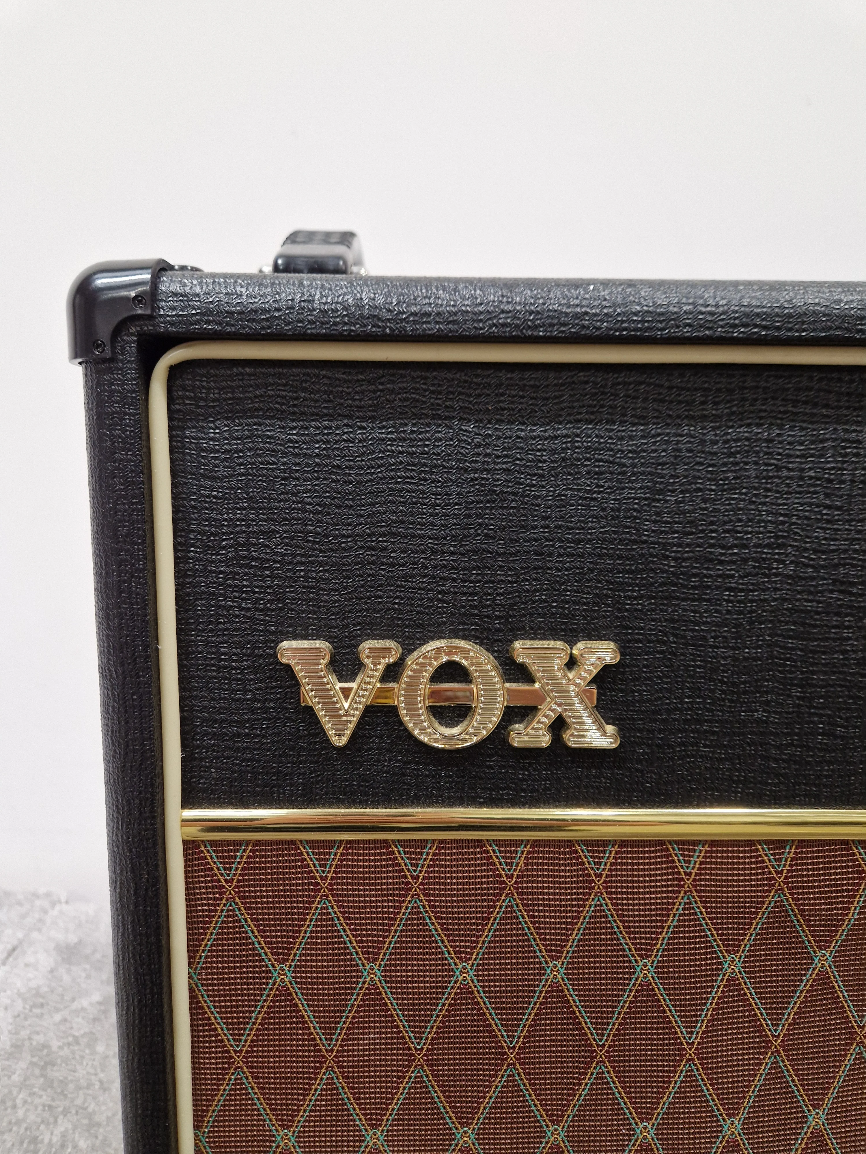 Vox AC30CC2X - Guitar Amplifier - 2x12" Alnico Blue Combo - Excellent w/ Footswitch & Cables - Image 7