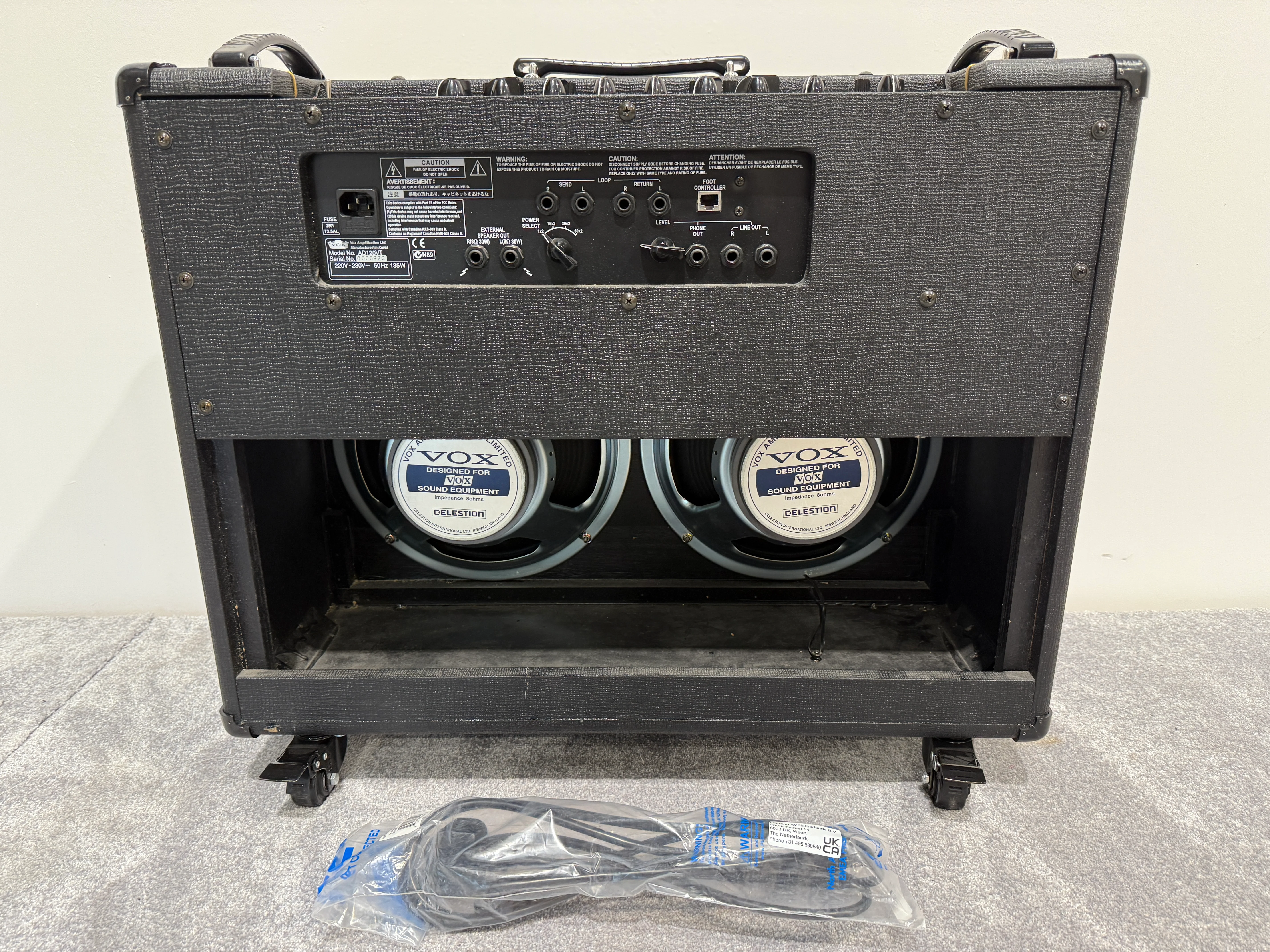 Vox AD120VT Guitar Amplifier with Vox VC4 Foot Controller and Amp Covers - Image 11