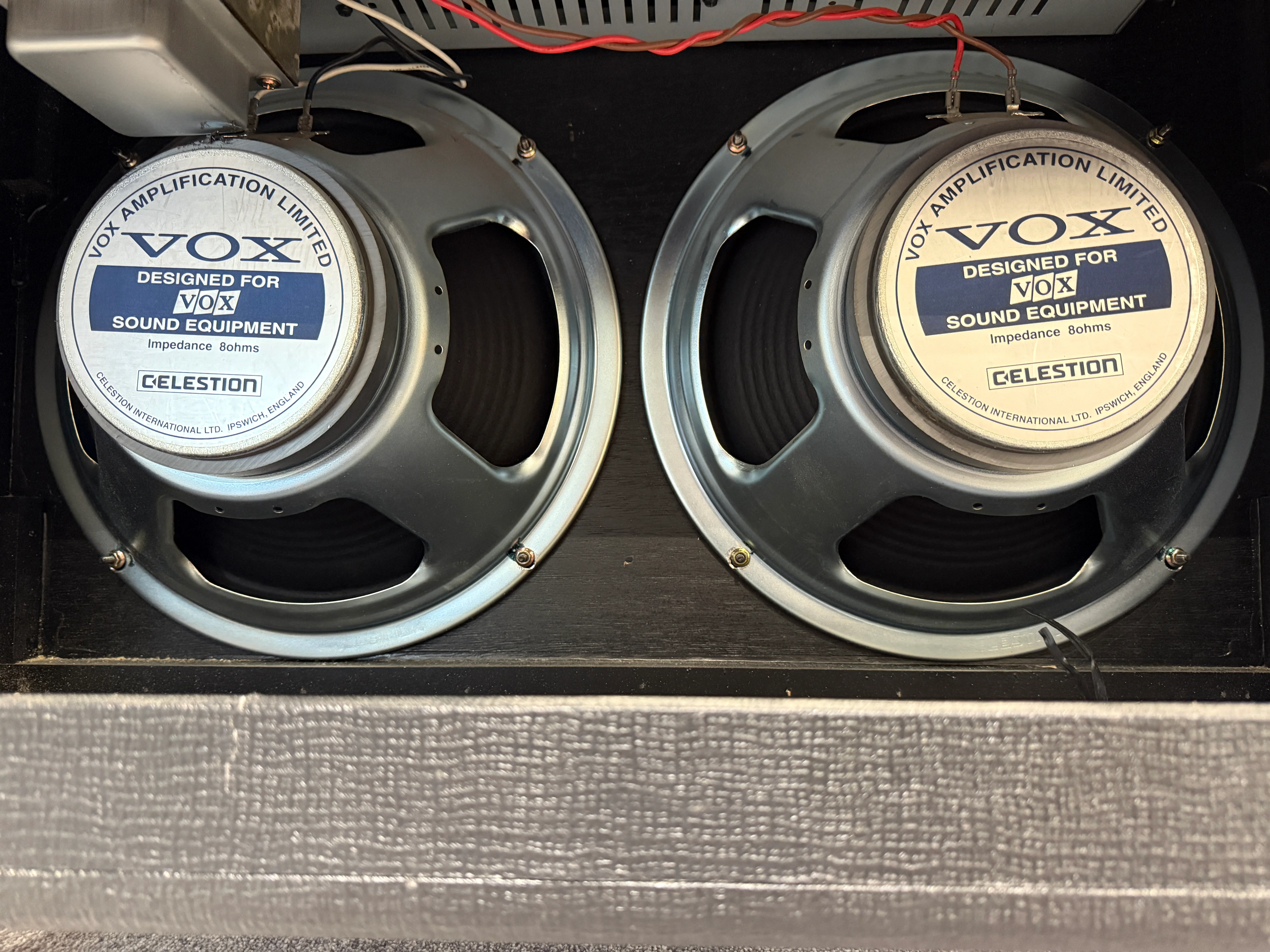 Vox AD120VT Guitar Amplifier with Vox VC4 Foot Controller and Amp Covers - Image 12