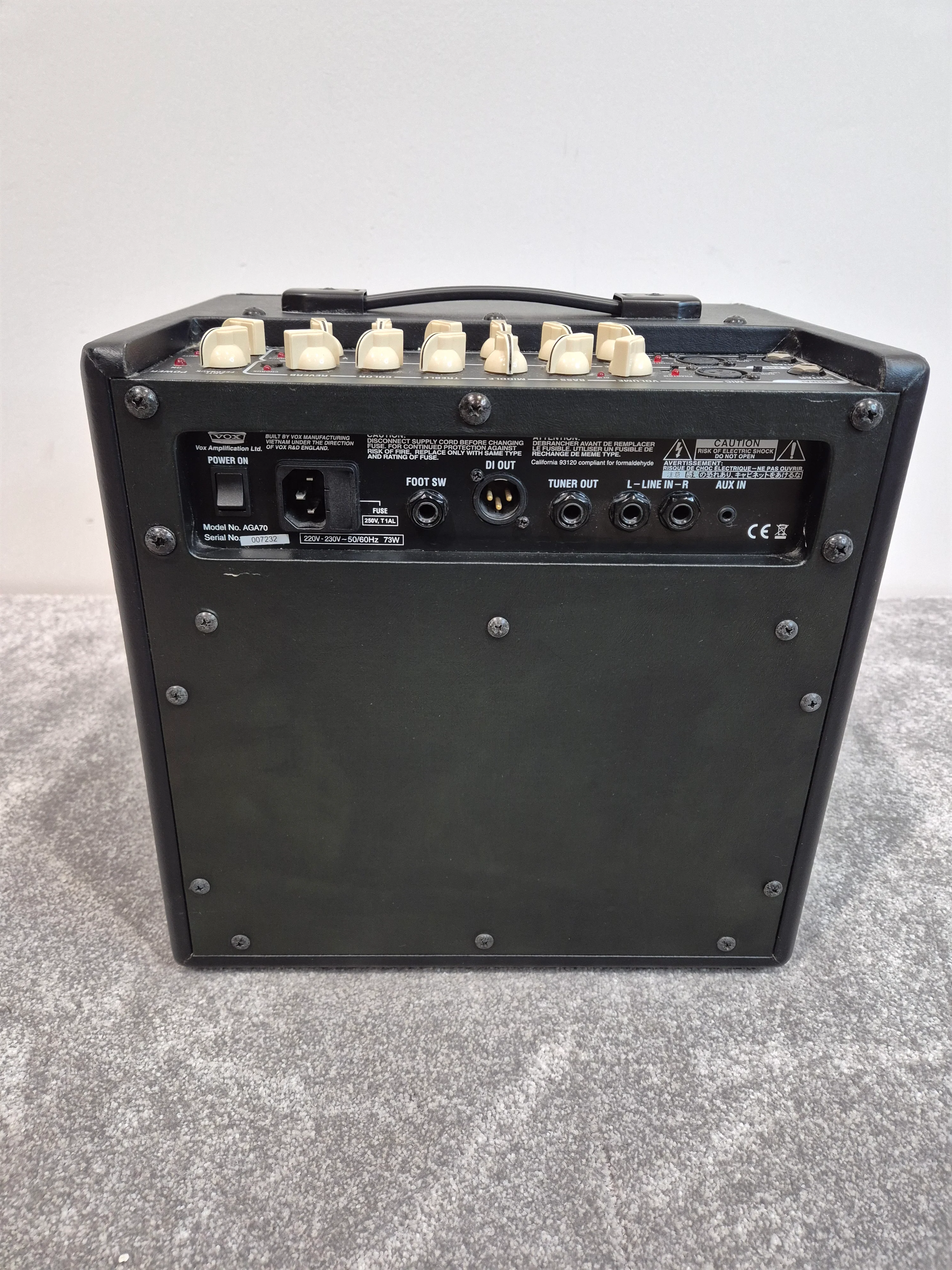 VOX AGA70 - 70-watt 2-Channel Acoustic Amplifier w/ Original Box - Image 4