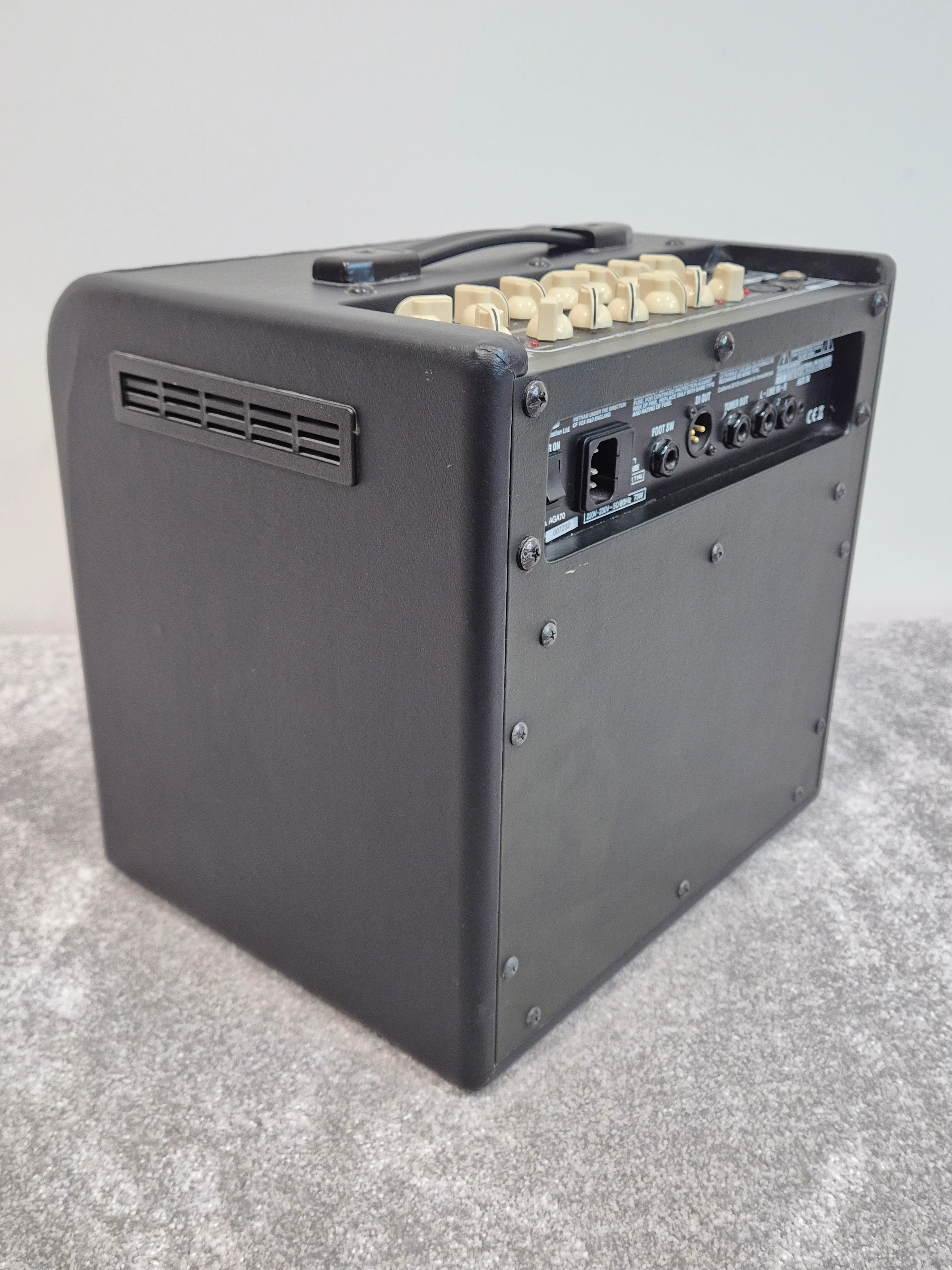 VOX AGA70 - 70-watt 2-Channel Acoustic Amplifier w/ Original Box - Image 7