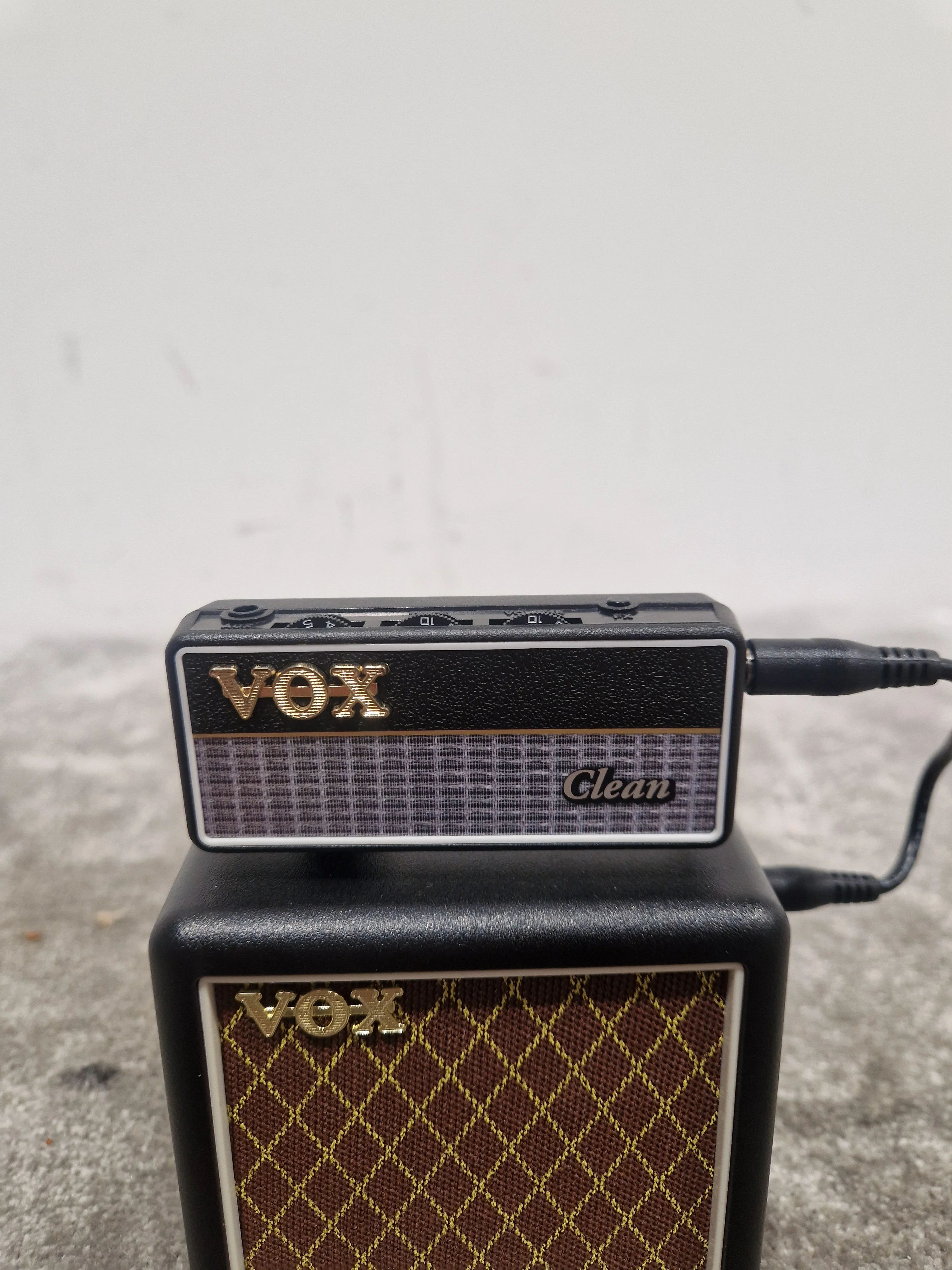 Vox Amplug Clean & Cabinet - Headphone Amp & Cabinet - Black - Excellent - Image 8