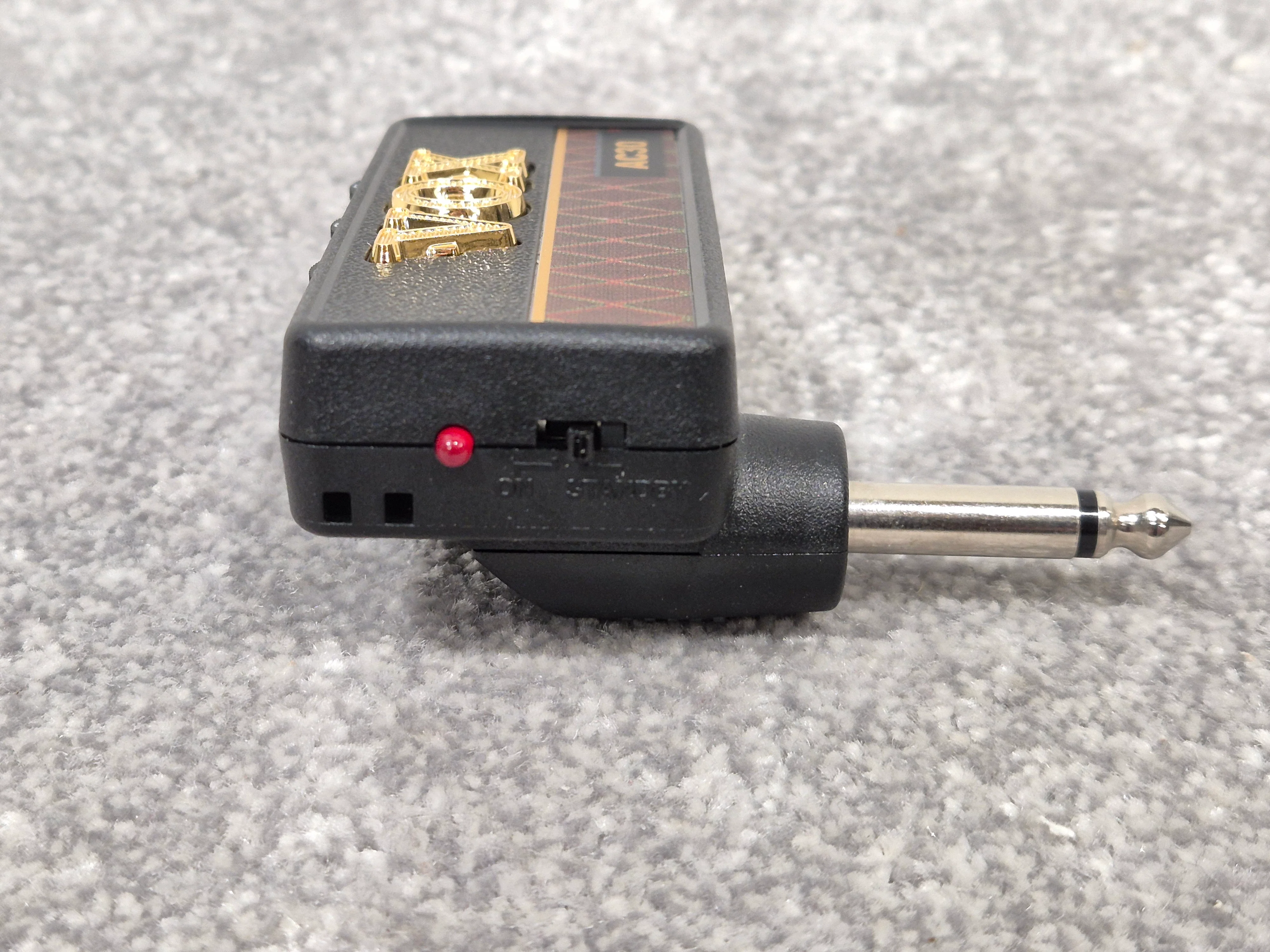Vox amPlug2 AC30 - Compact Guitar Headphone Amplifier - Image 2