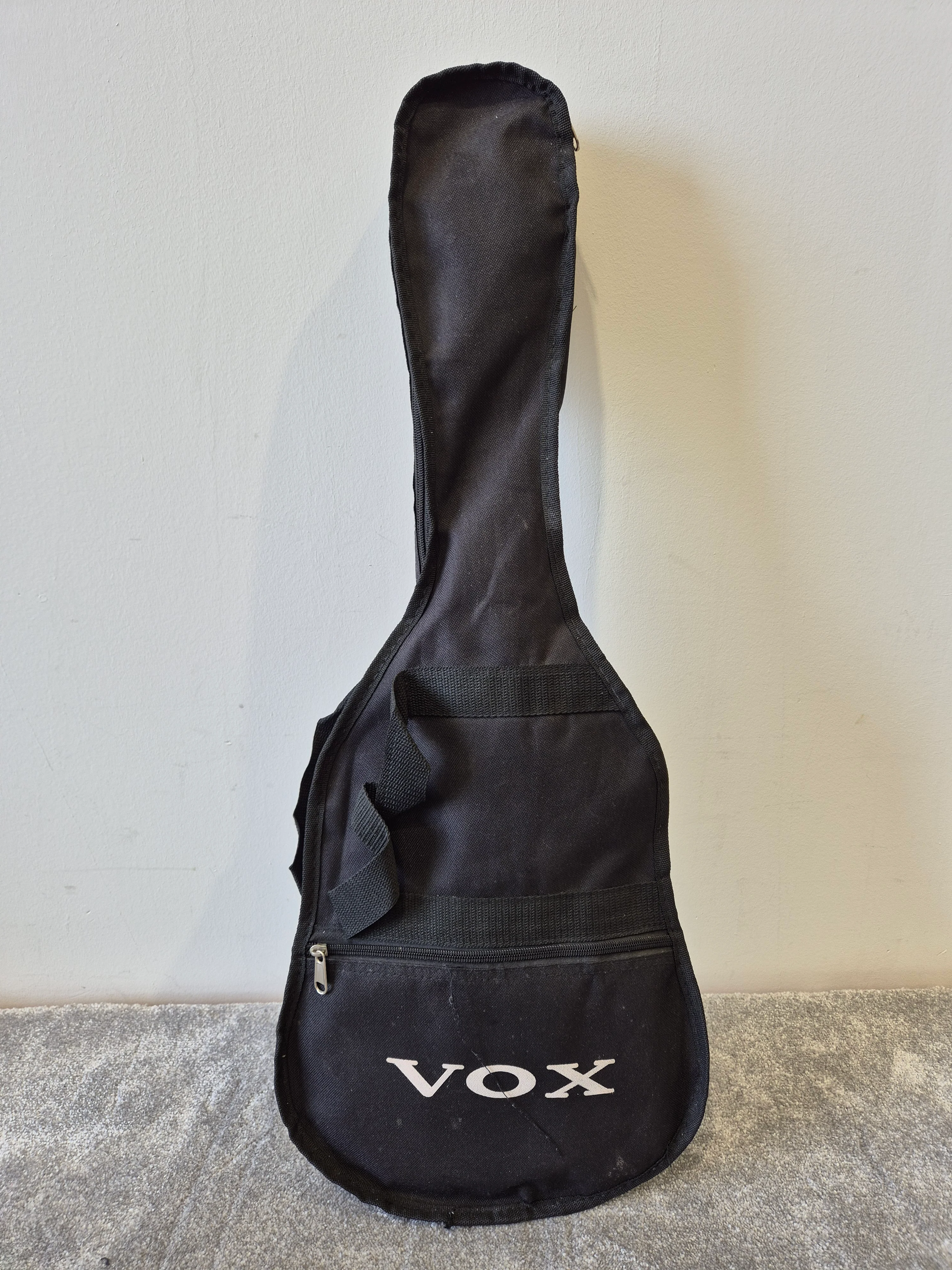 Vox SDC-1 - Mini Electric Guitar w/ Soft Gig bag - Excellent - Image 12