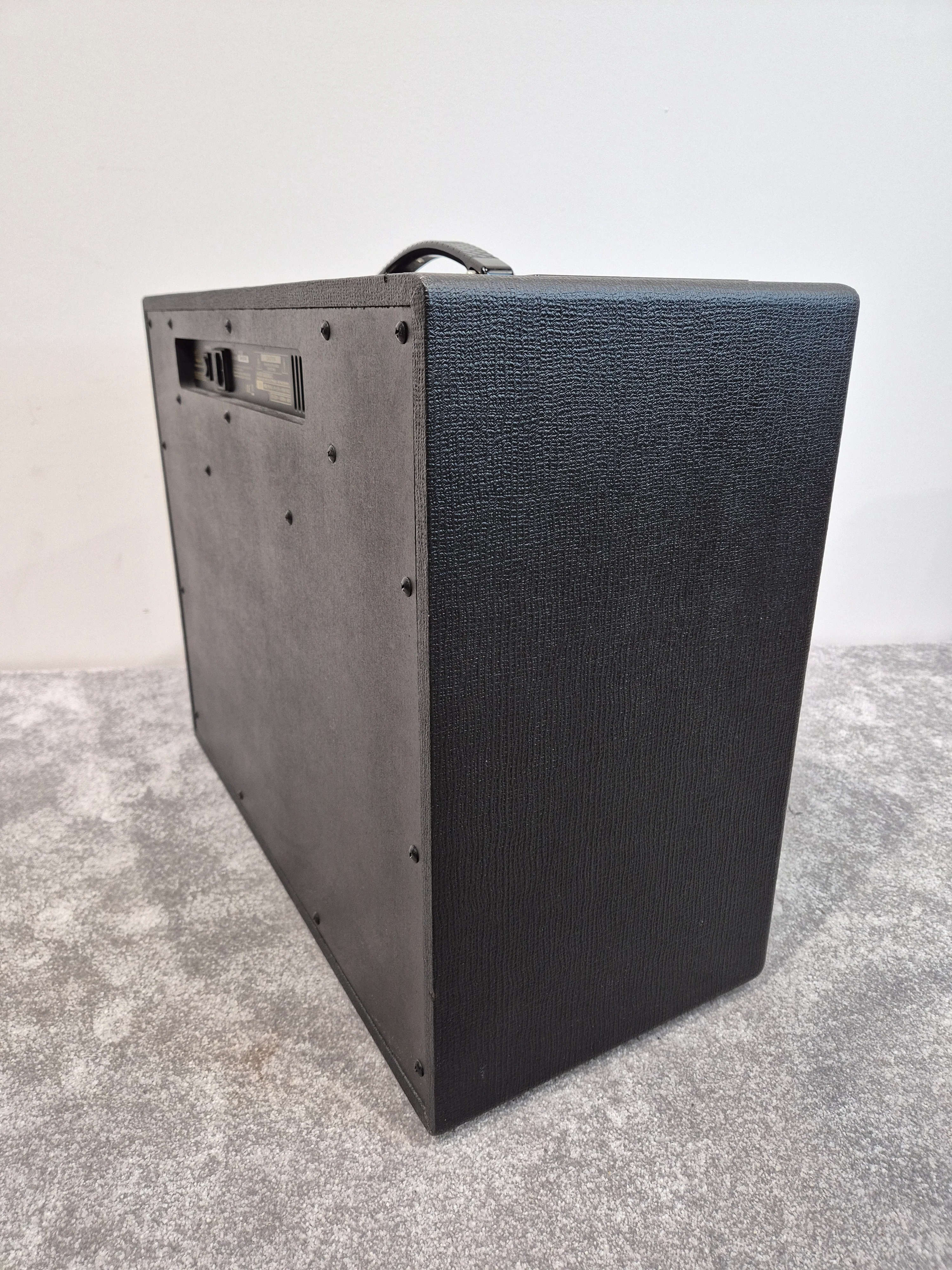 Vox VT100X - 100-watt Digital Modeling Guitar Combo Amplifier - Image 4