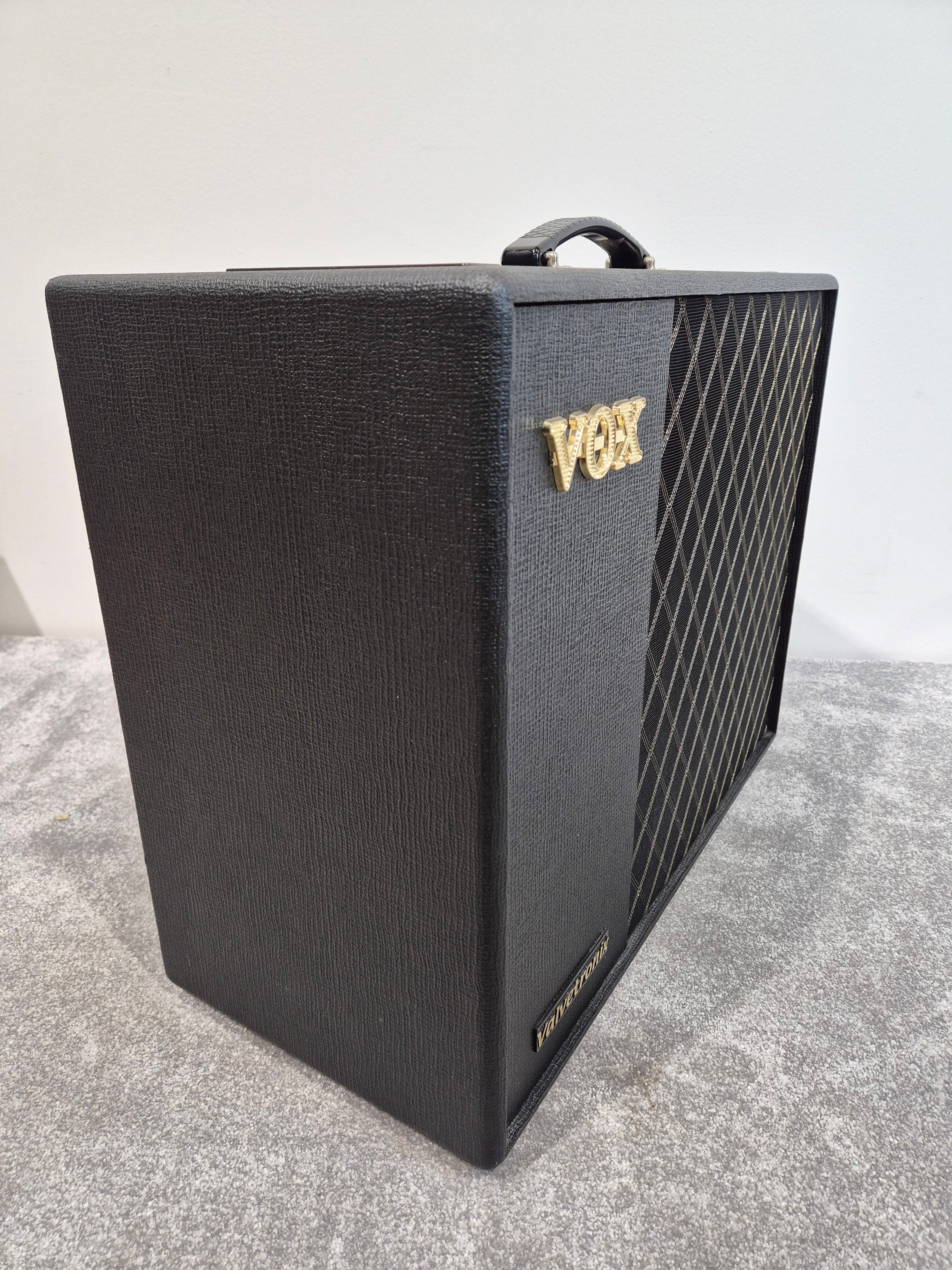Vox VT100X - 100-watt Digital Modeling Guitar Combo Amplifier - Image 5