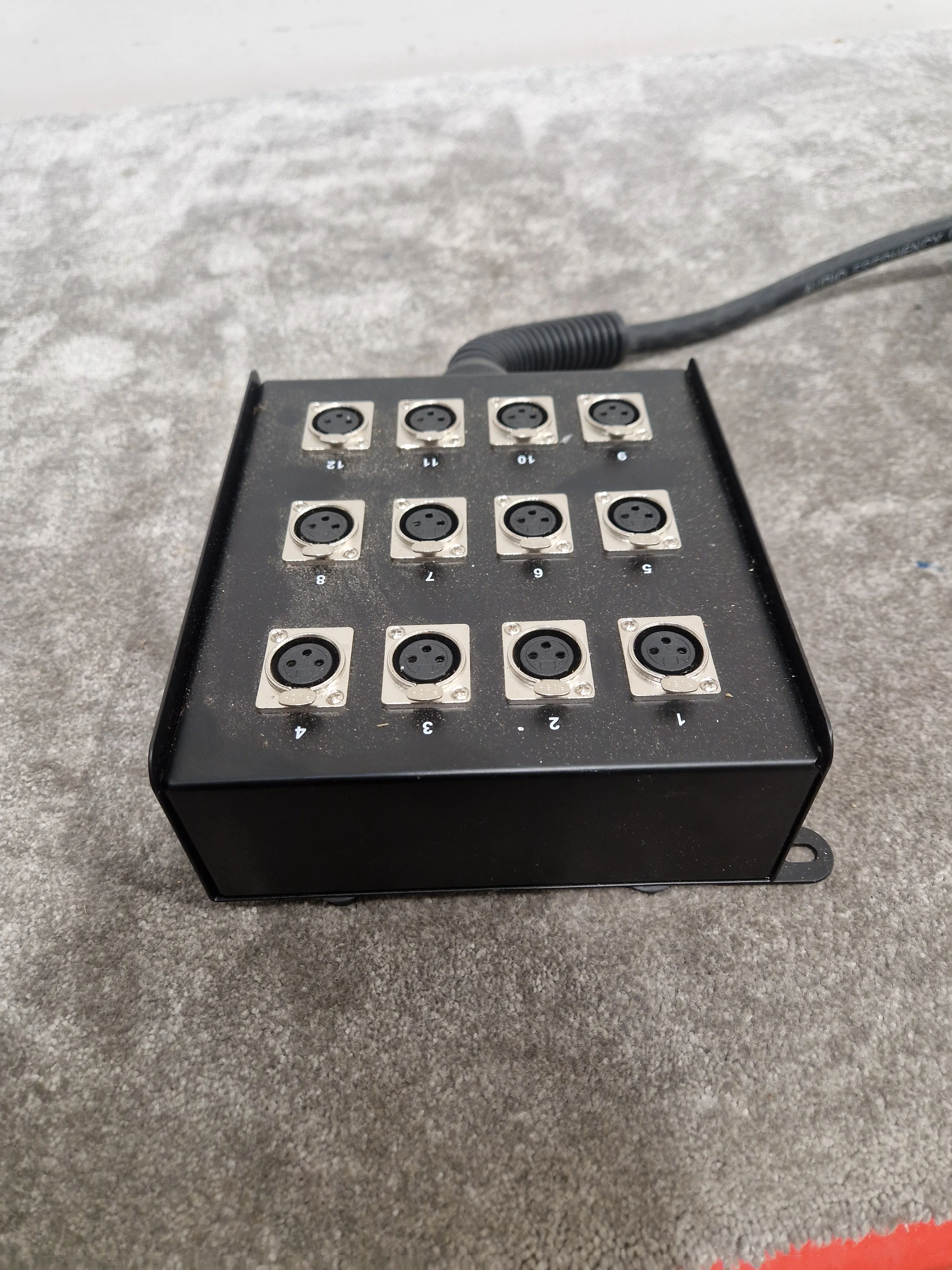 W Audio 12-WAY Stage Box 12 XLR - Rugged Audio Interface - Very Good - Image 10