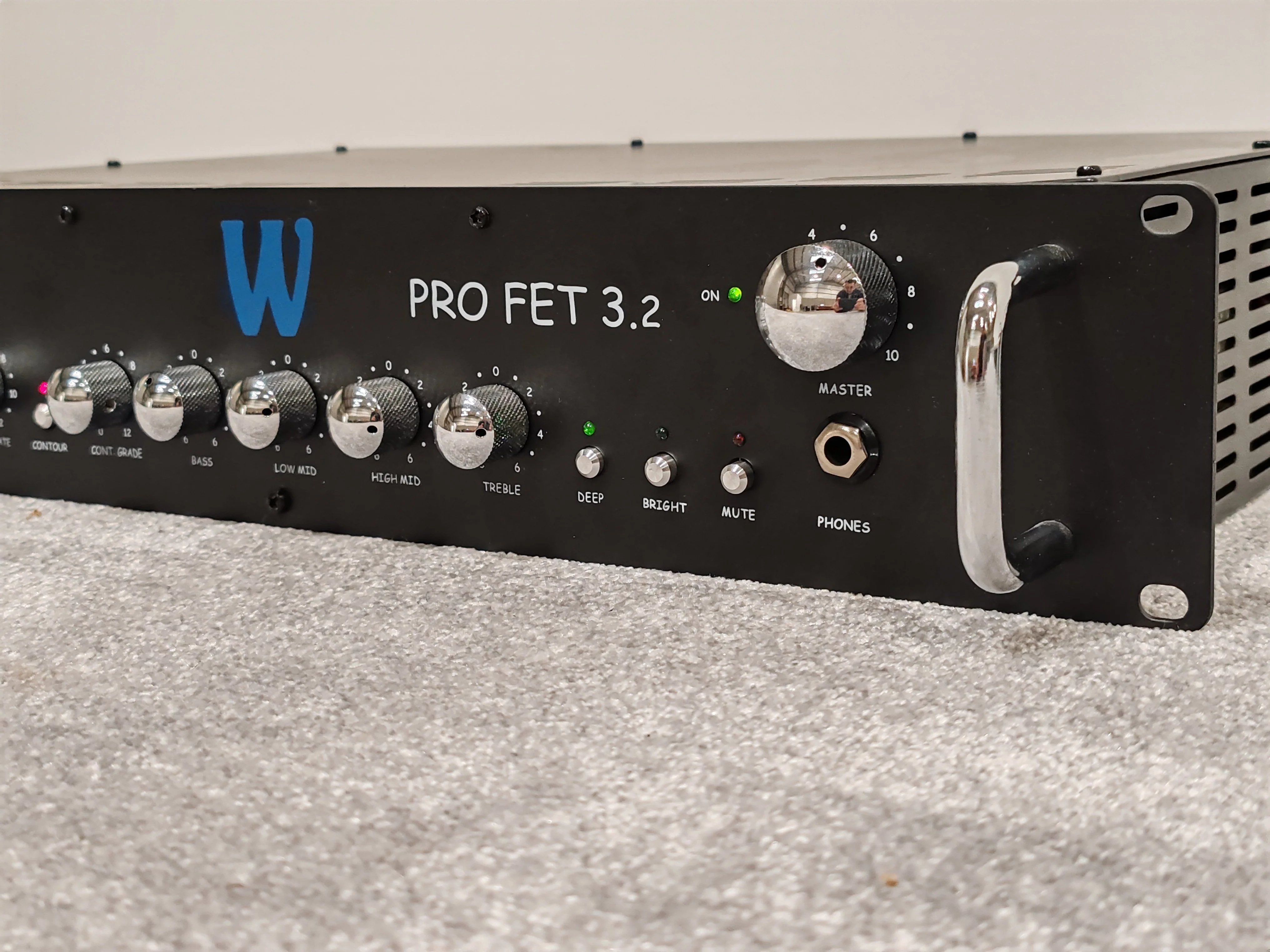 Warwick Pro Fet 3.2 Rack Mountable Bass Amp Head - 300watts USA Postage - Image 2