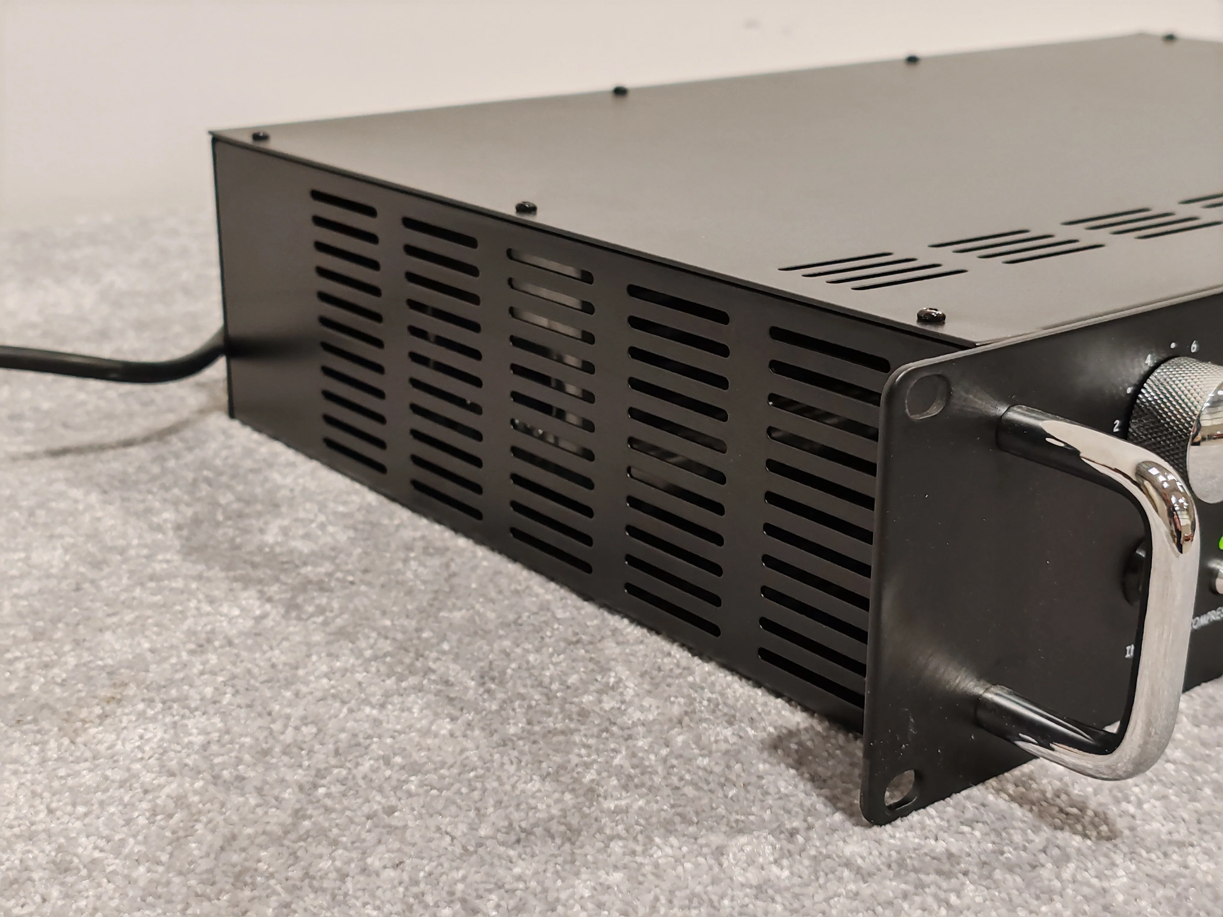 Warwick Pro Fet 3.2 Rack Mountable Bass Amp Head - 300watts USA Postage - Image 7