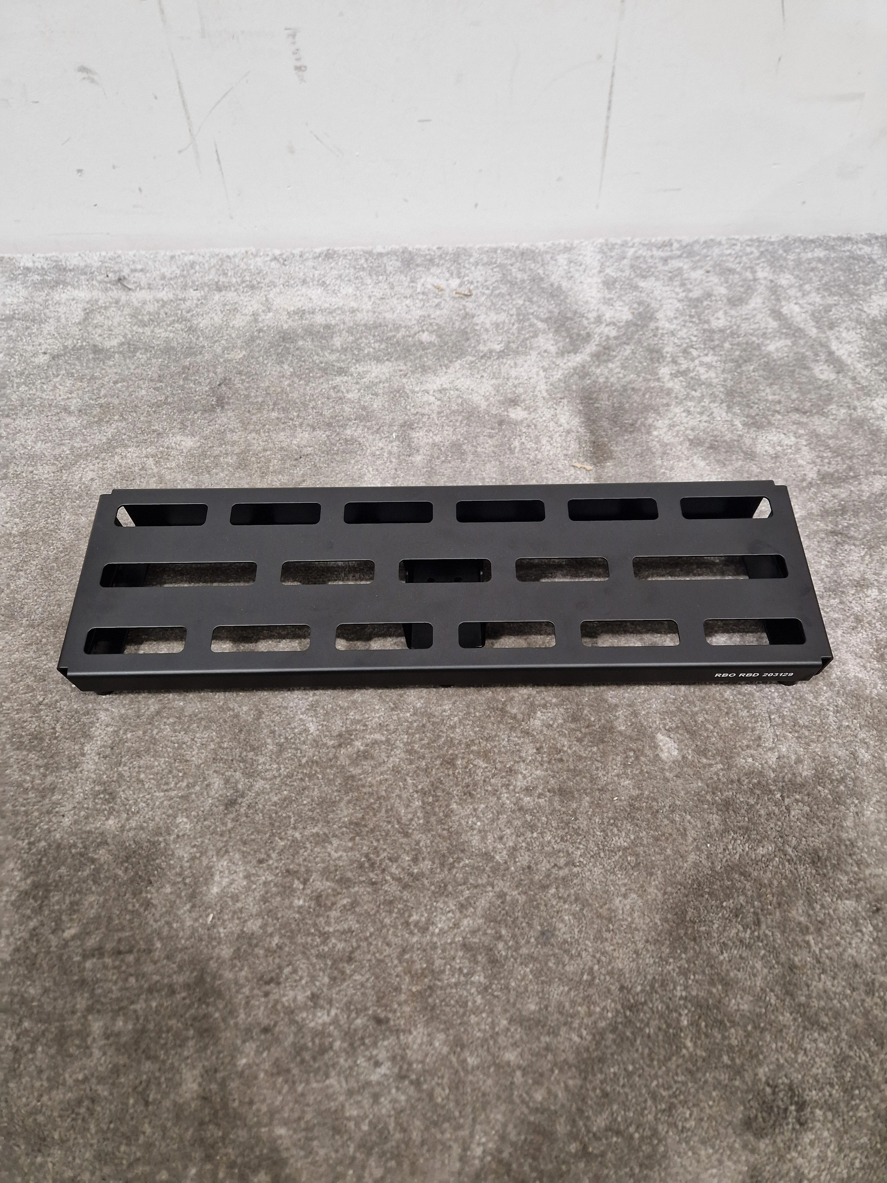 Warwick Rockboard Duo 2.1 - Compact Pedalboard - Excellent w/ Original Box & Soft Case - Image 14