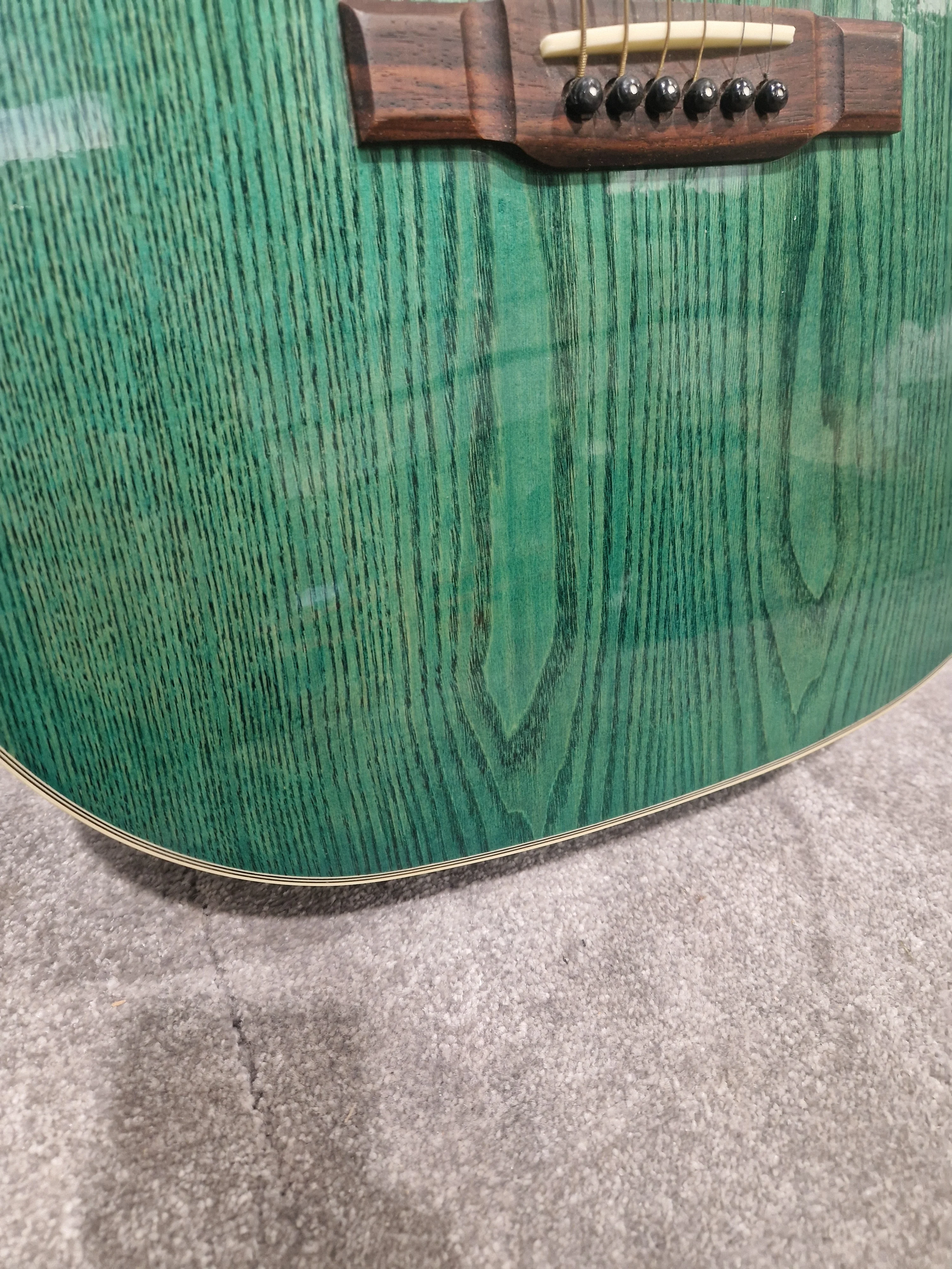 WASHBURN D-11/TBL Green Acoustic Guitar - Stunning Finish - Excellent - Image 12