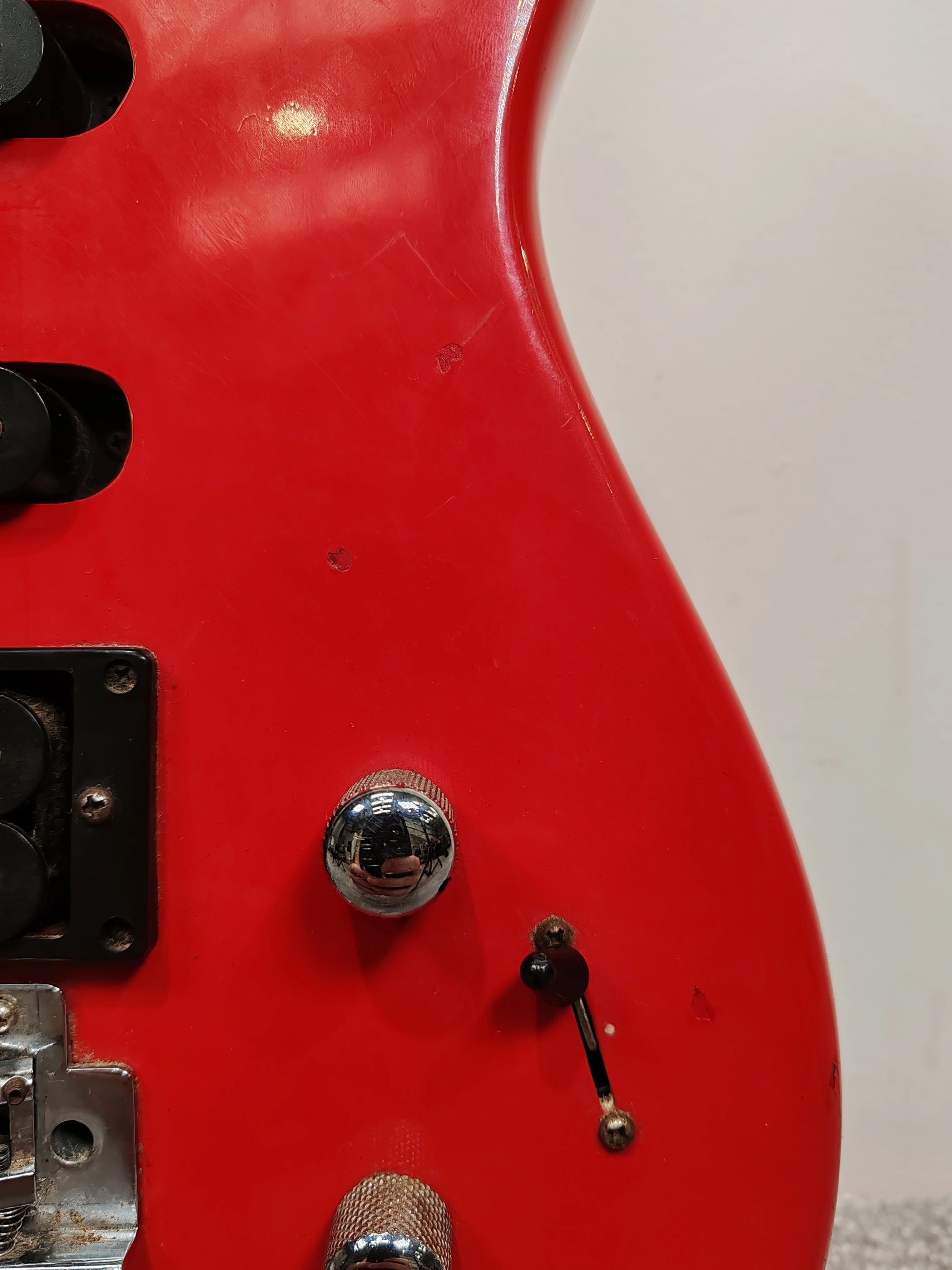 Washburn Junior G-JR-V Electric Guitar - Red Solid Body, Rosewood Fretboard - Good w/ Soft Case - Image 4