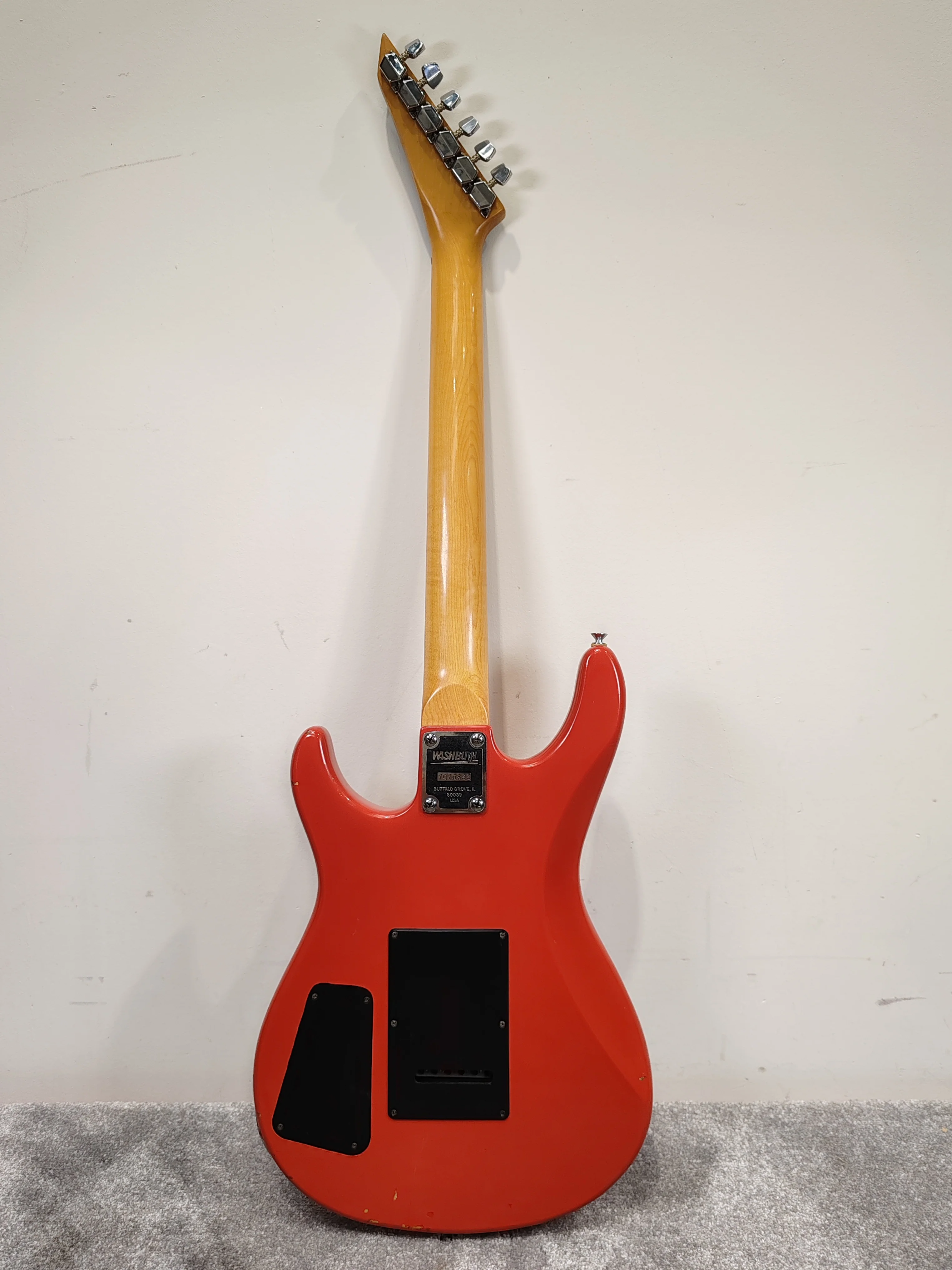Washburn Junior G-JR-V Electric Guitar - Red Solid Body, Rosewood Fretboard - Good w/ Soft Case - Image 9