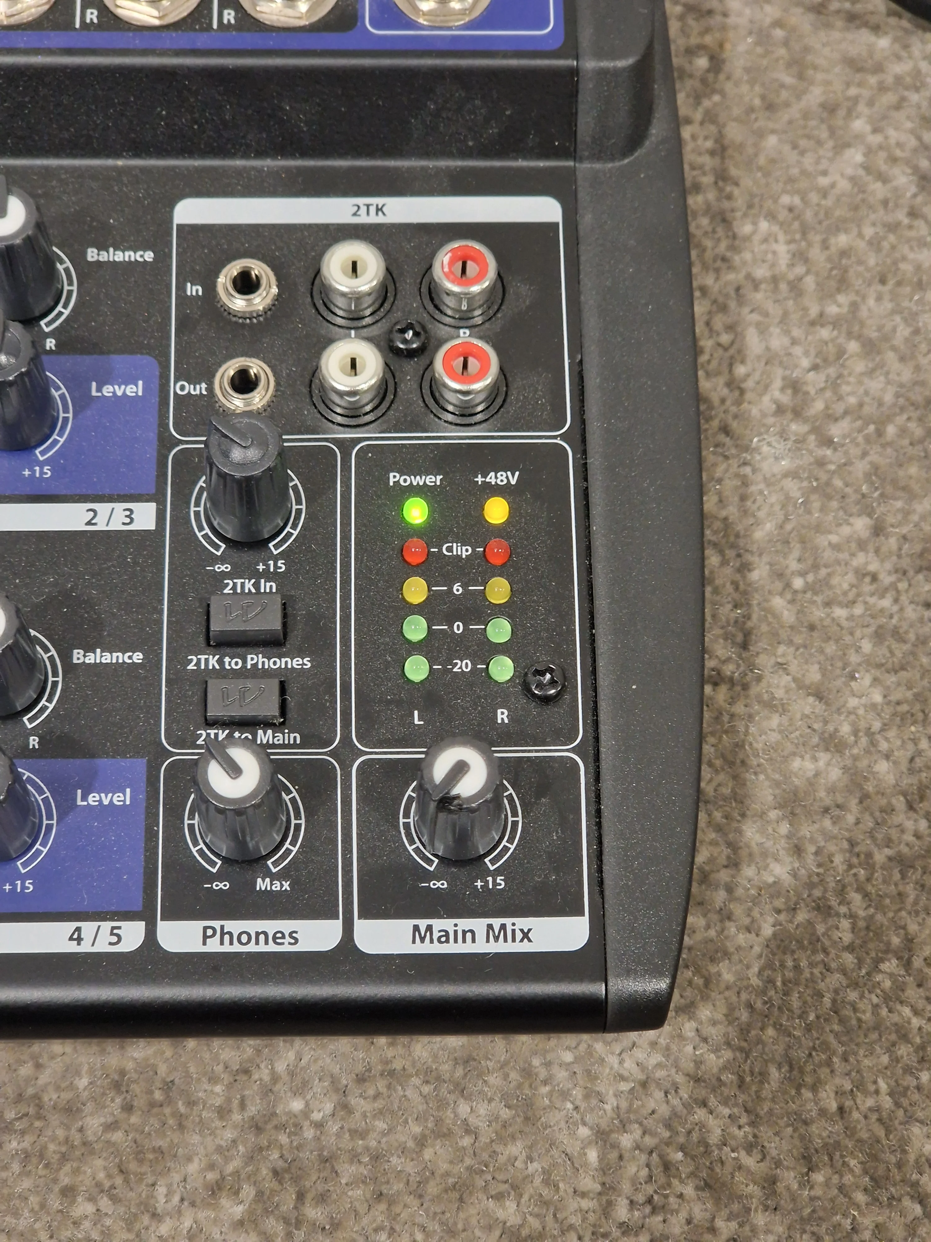 Wharfedale Pro Connect 502 Compact Mixer - 5-Channel Audio Control - Excellent w/ Original Box & Power Supply - Image 4