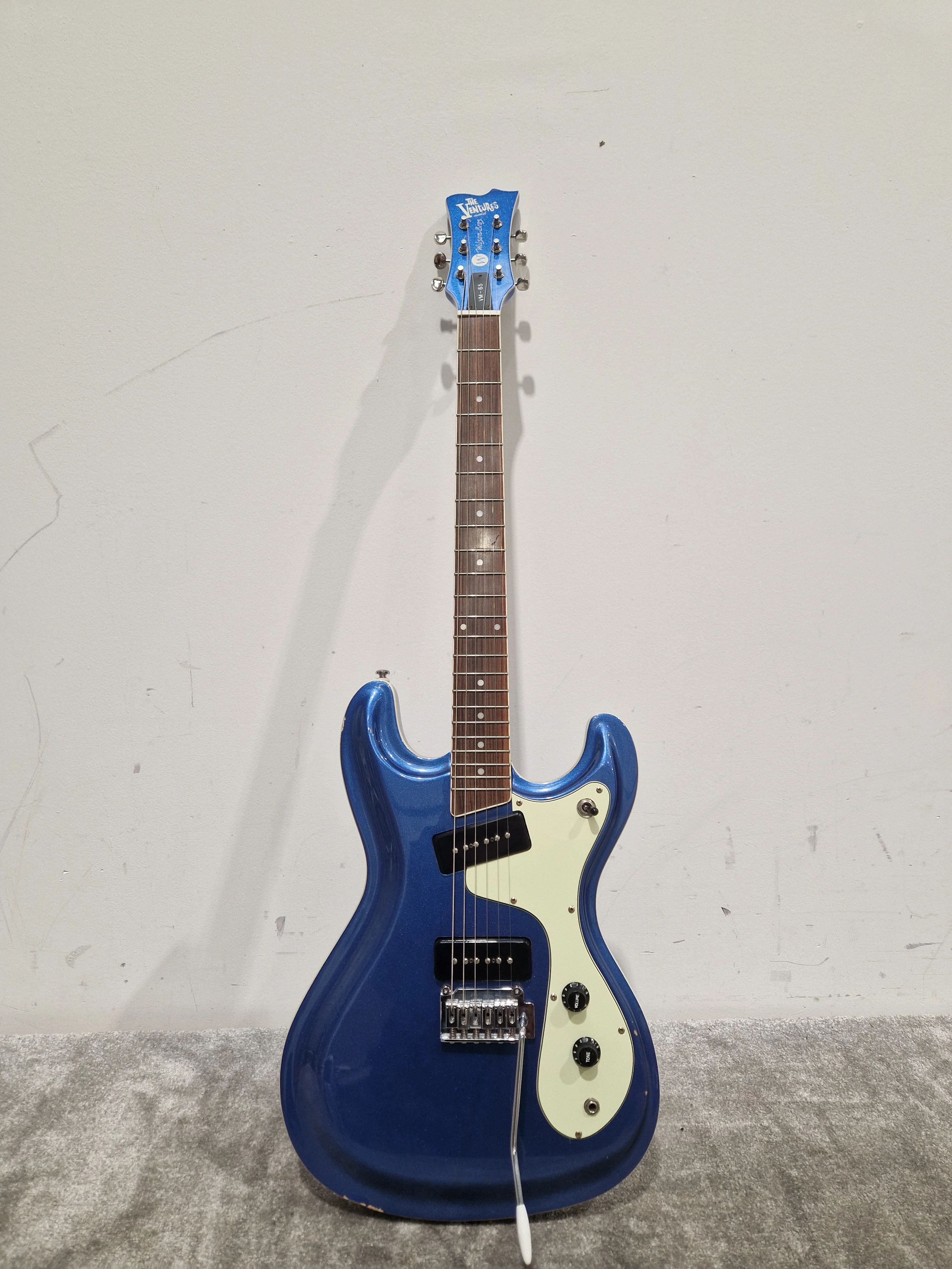 Wilson Bros The Ventures VM-65 - Electric Guitar - Blue - Good w/ Hard Case - Image 2