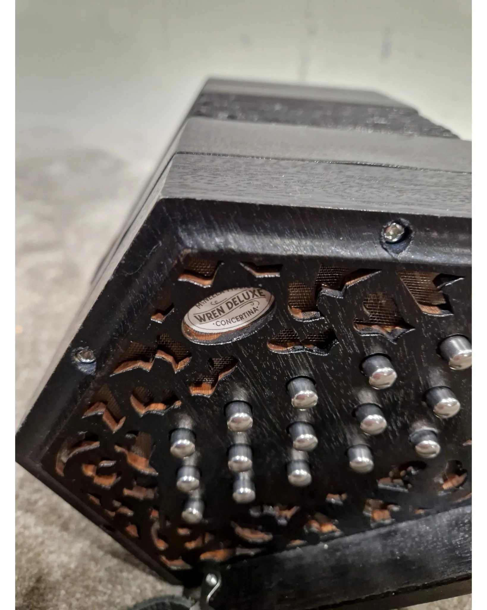 Wren Deluxe Concertina - Concertina - Black - Excellent w/ Hard Case & Original Box - Image 4