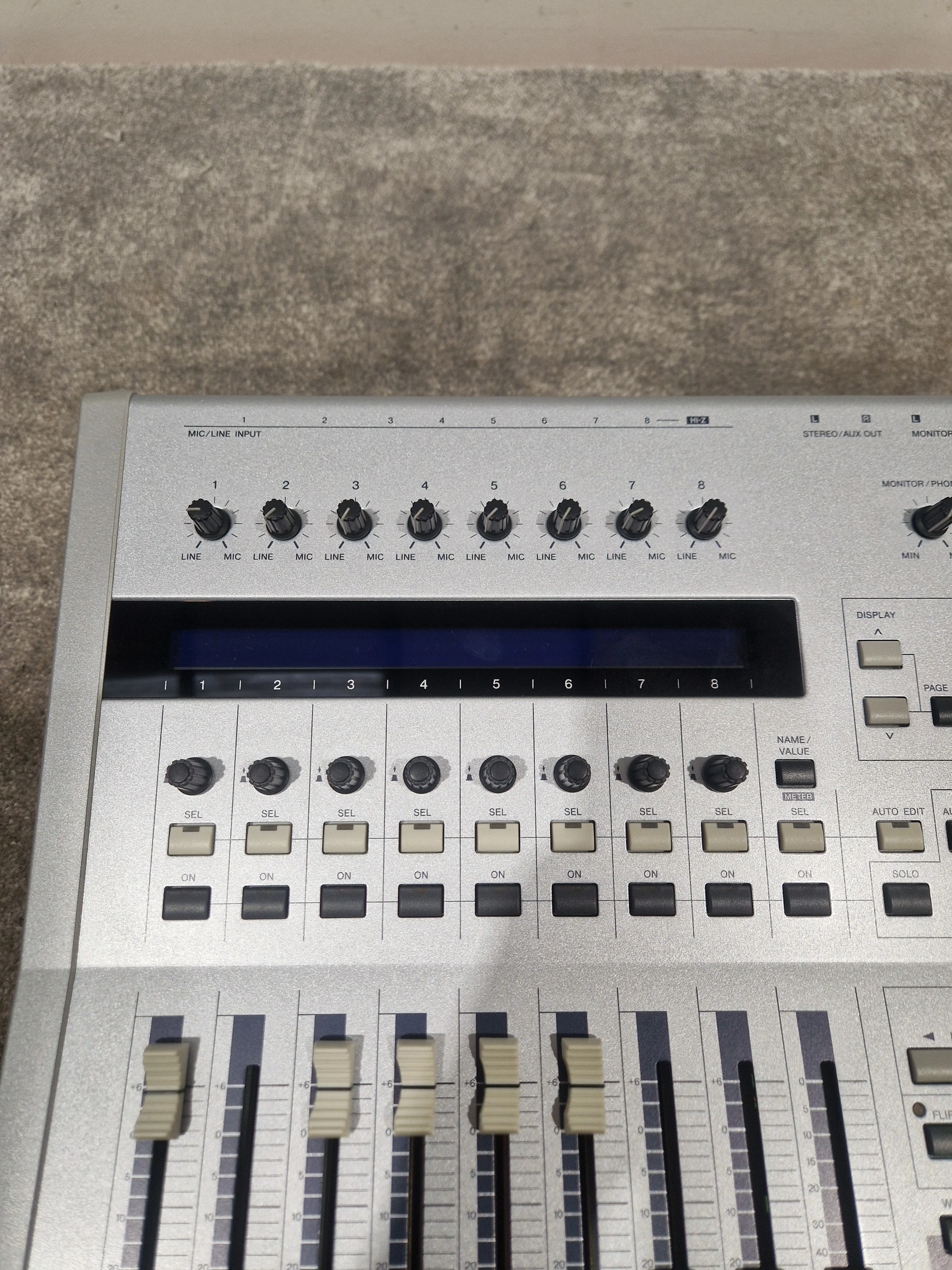 Yamaha 01X - Digital Mixing Studio - Excellent w/ Power Supply - Image 11