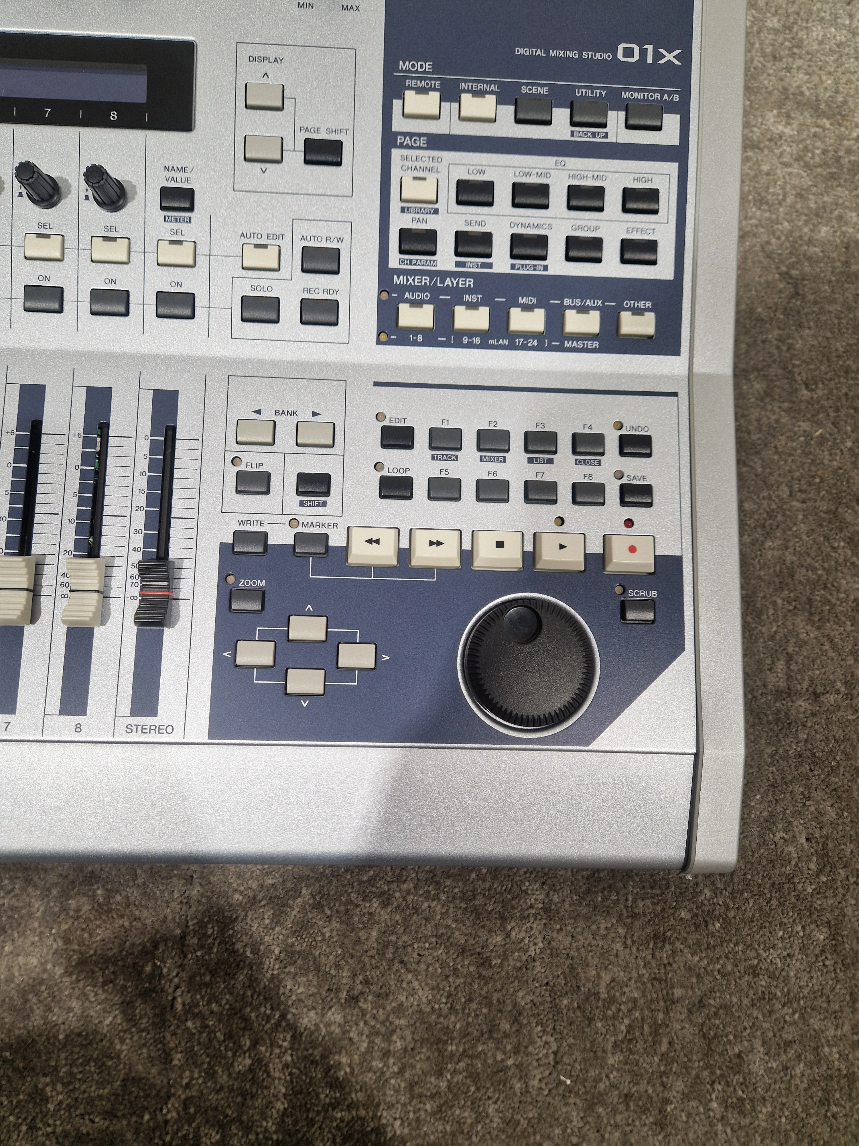 Yamaha 01X - Digital Mixing Studio - Excellent w/ Power Supply - Image 13