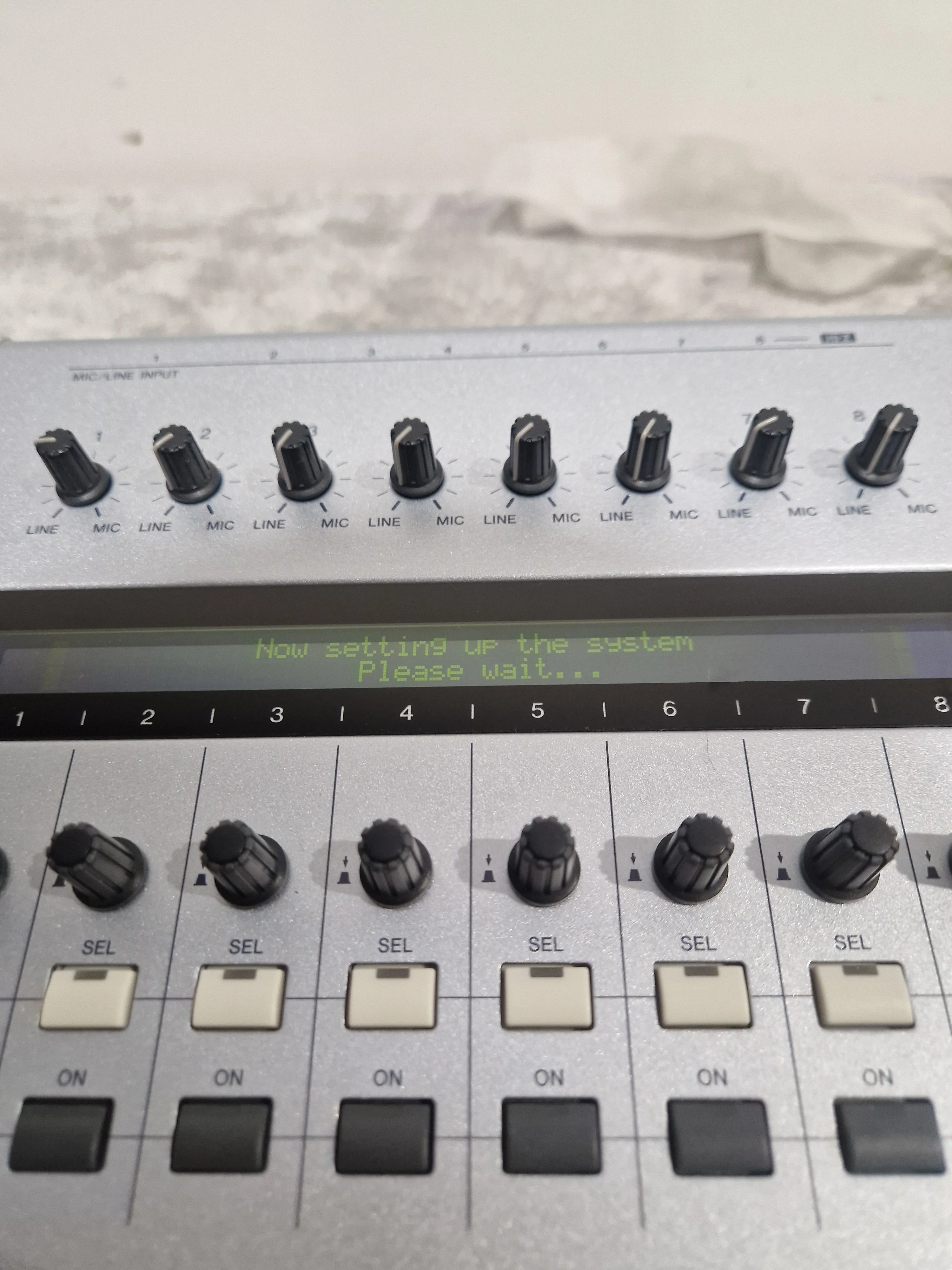 Yamaha 01X - Digital Mixing Studio - Excellent w/ Power Supply - Image 2