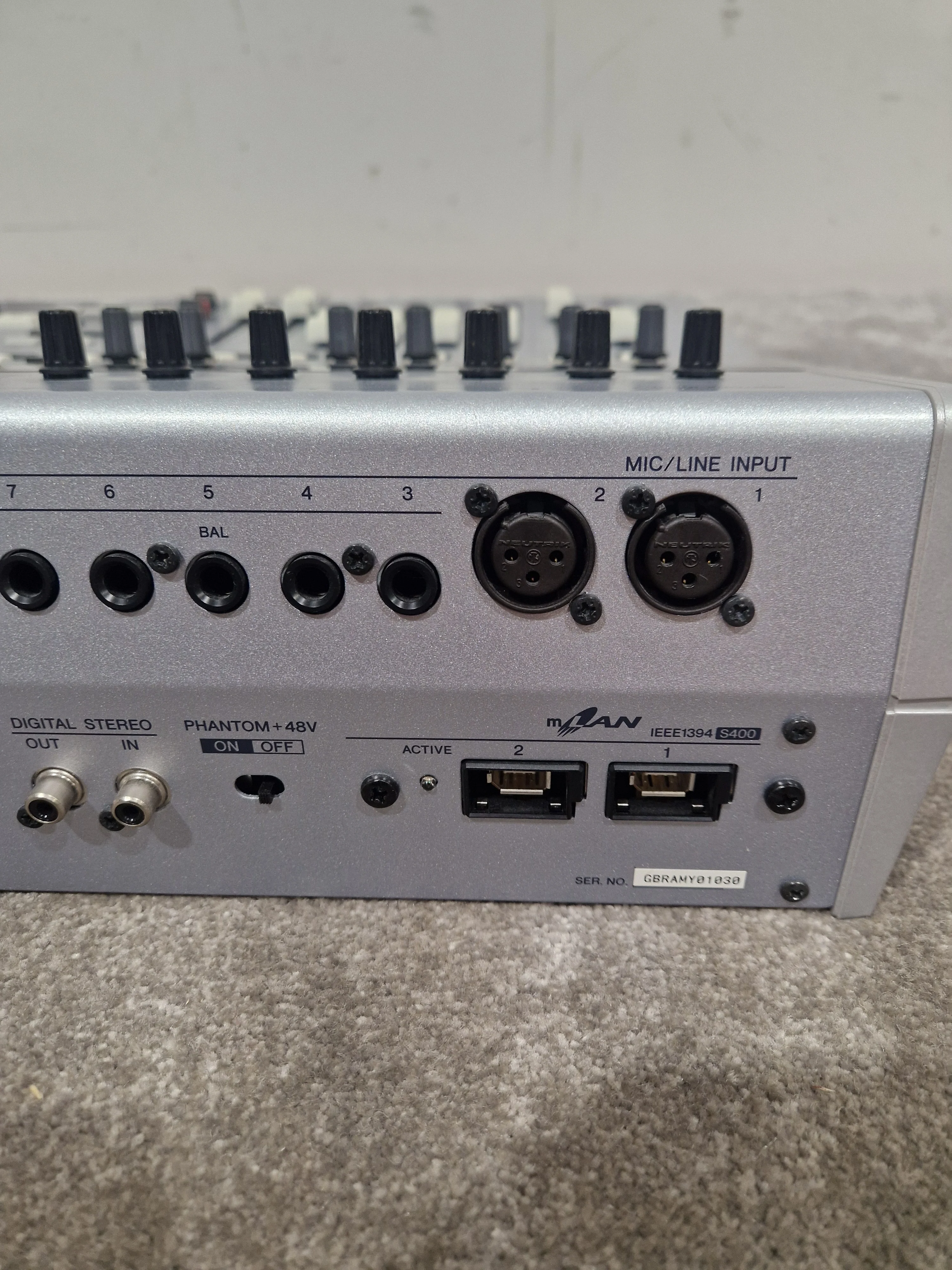 Yamaha 01X - Digital Mixing Studio - Excellent w/ Power Supply - Image 7