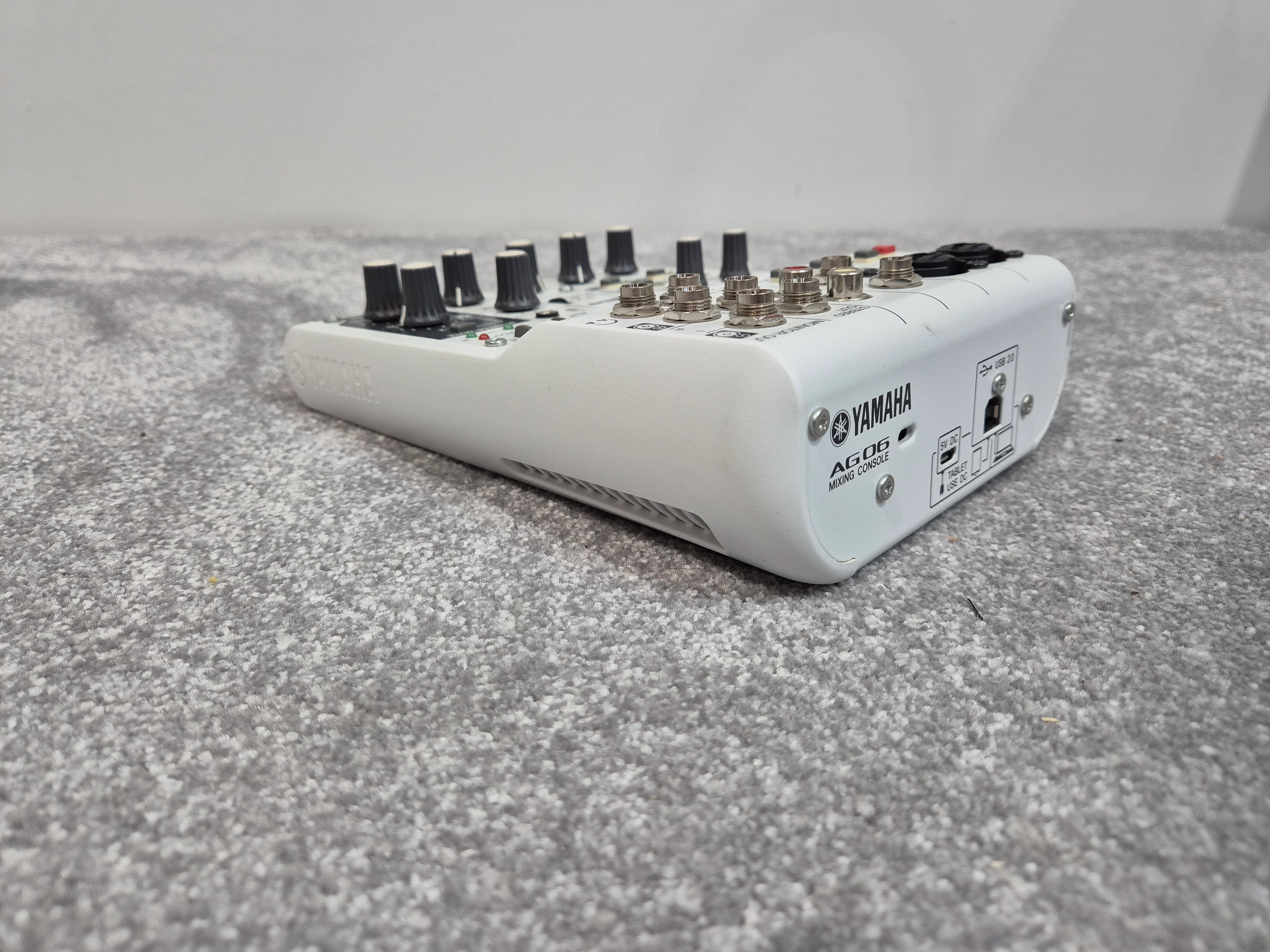 Yamaha AG06 Interface - Versatile and High-Quality Interface - Image 3