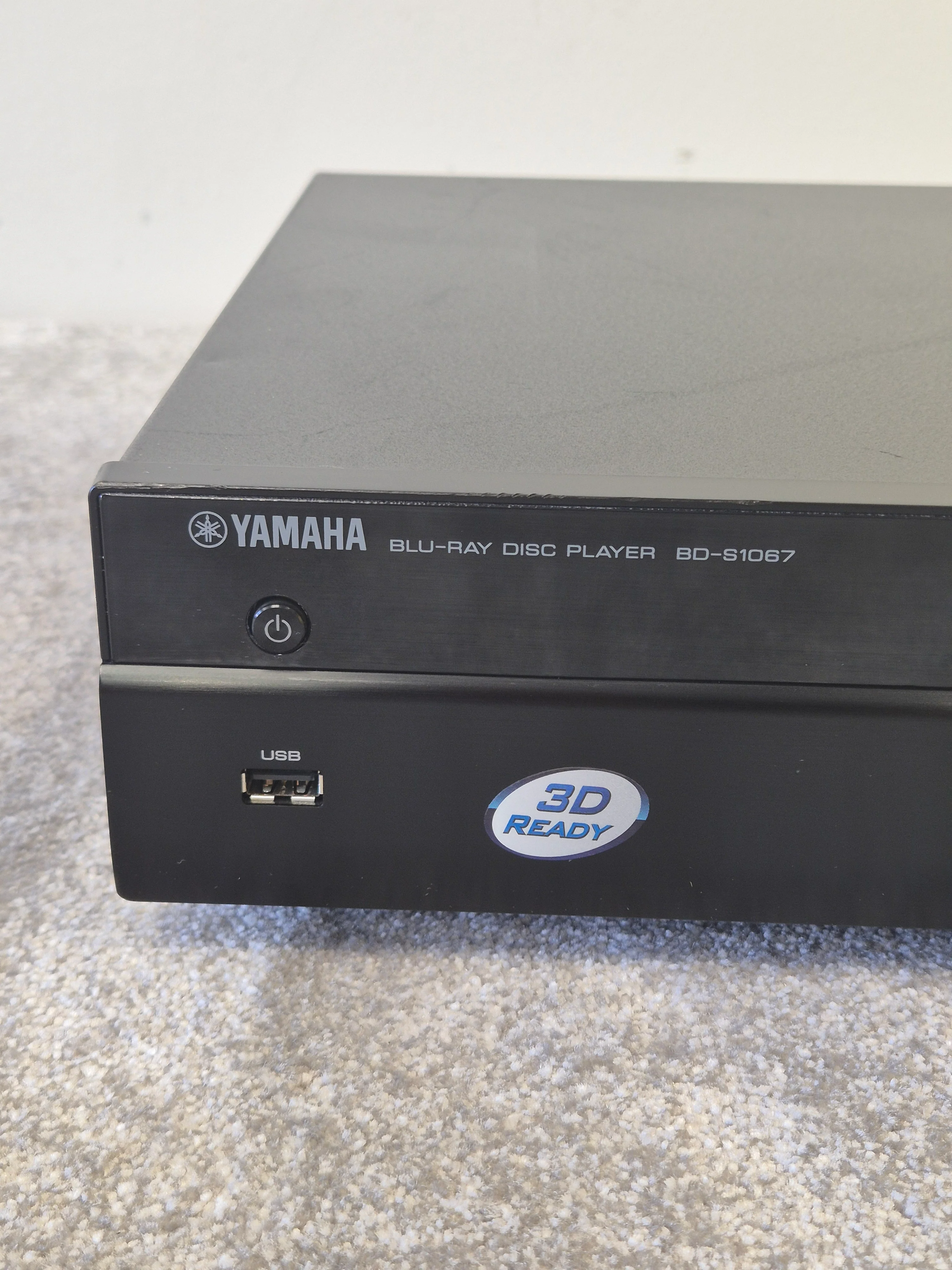 Yamaha BD-S1067 Blu-Ray Player – Full HD 1080p, HDMI - Very Good - Image 2