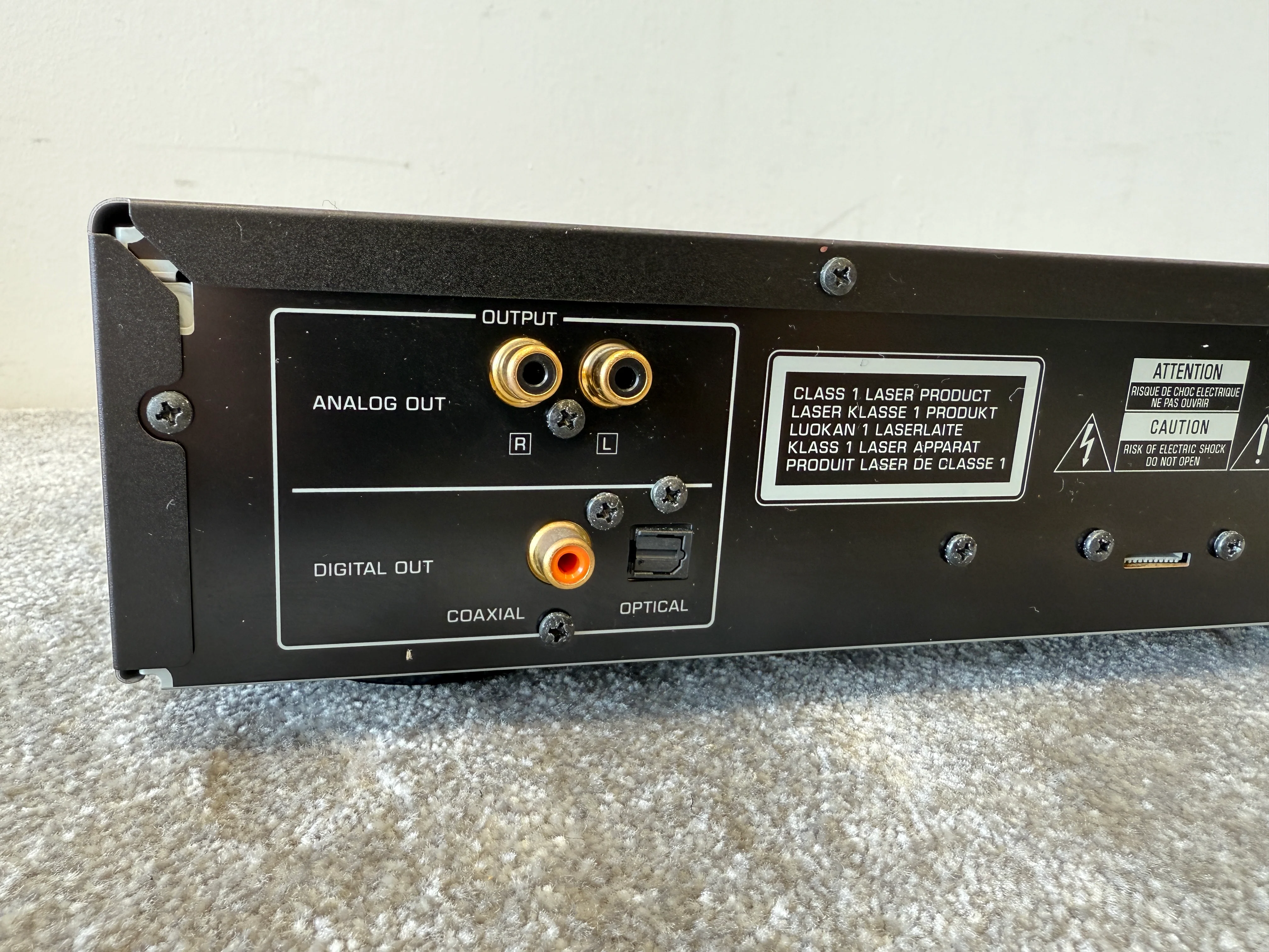 Yamaha CD-S300 Natural Sound CD Player – High-Precision Playback, USB Input Excellent - Image 12