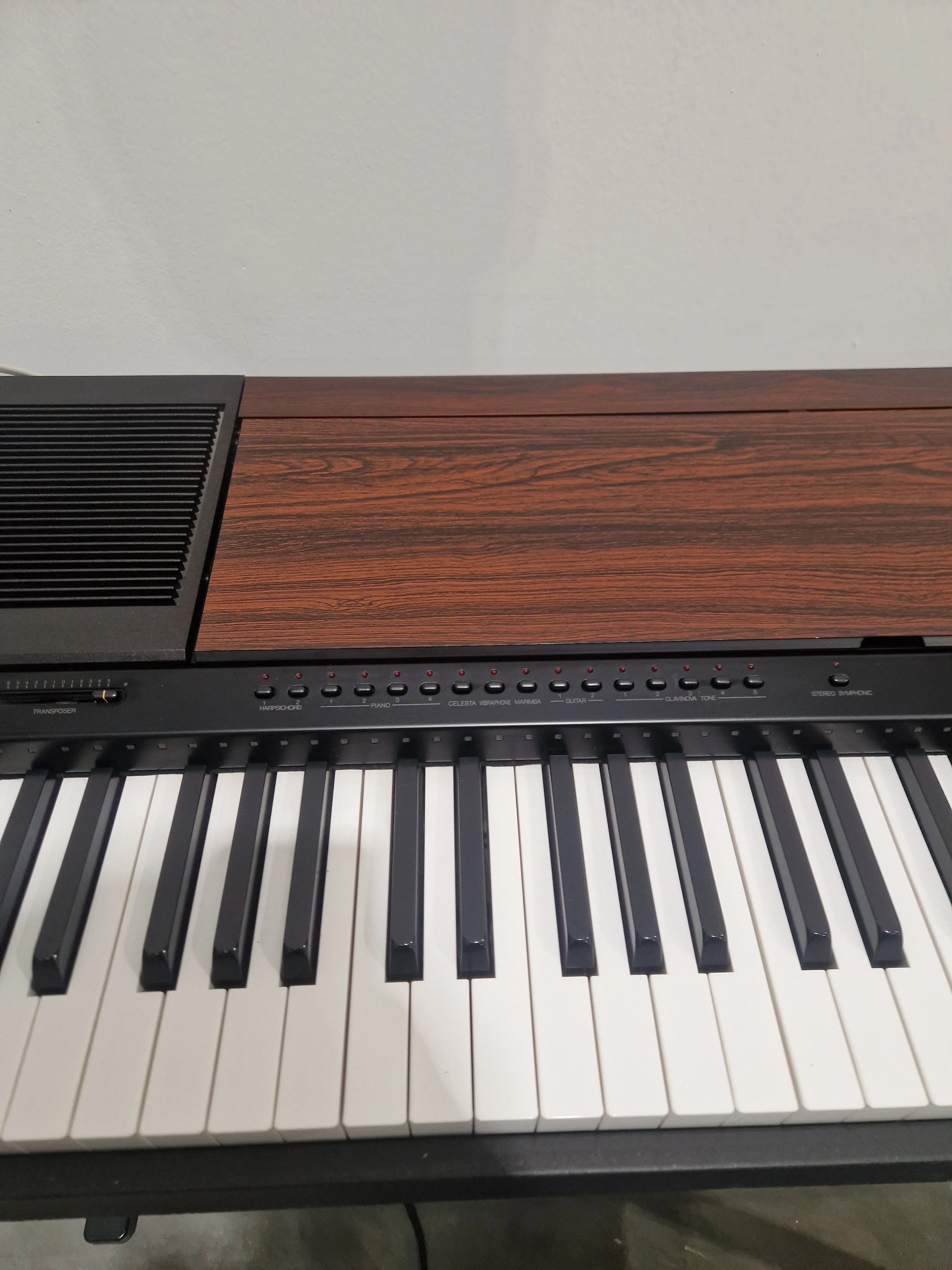 Yamaha CVP-5 - Digital Piano - Rosewood Finish - Excellent w/ Soft Case - Image 2
