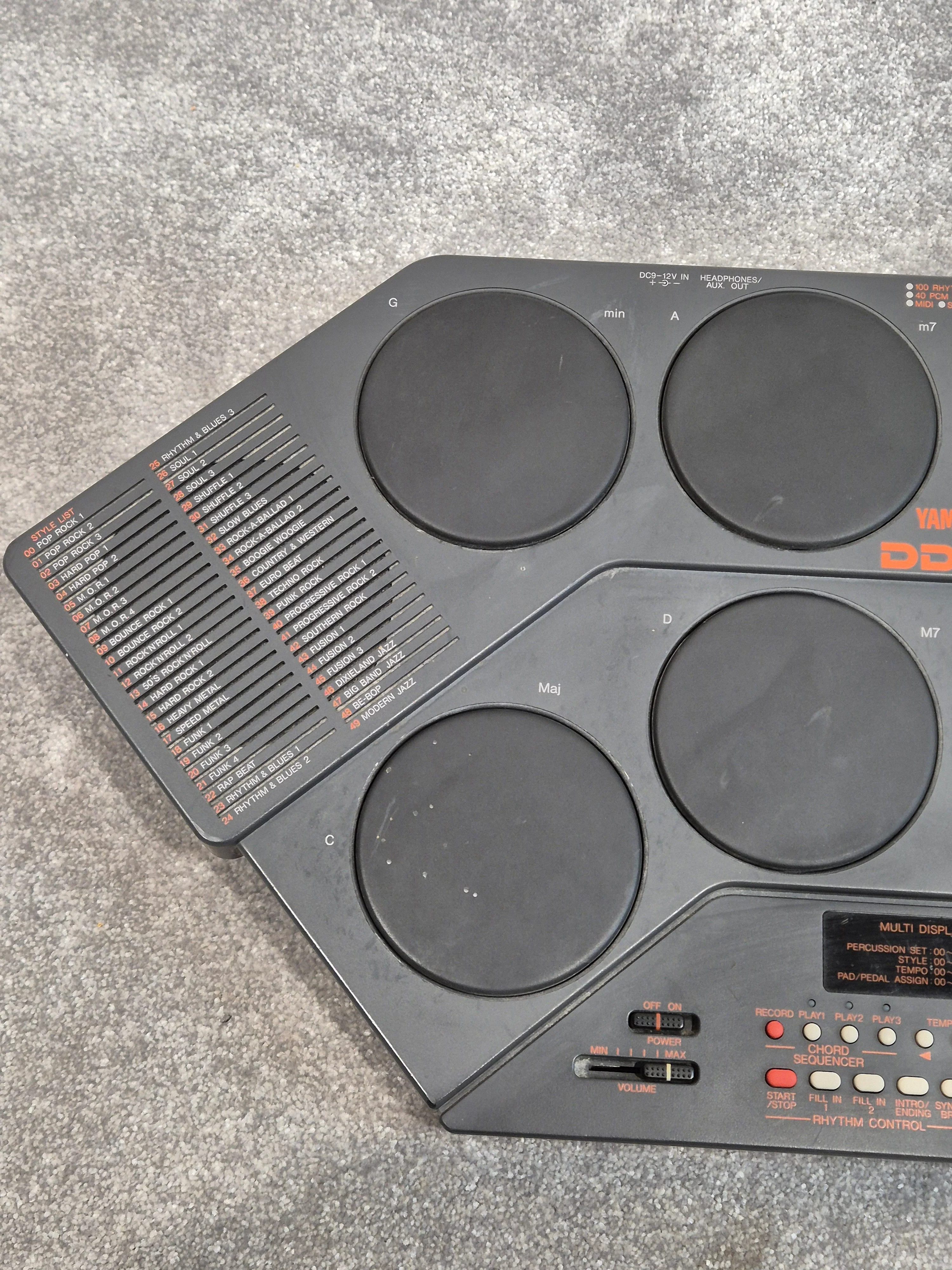 Yamaha DD-11 - Vintage Electronic MIDI Drum Machine - Image 4