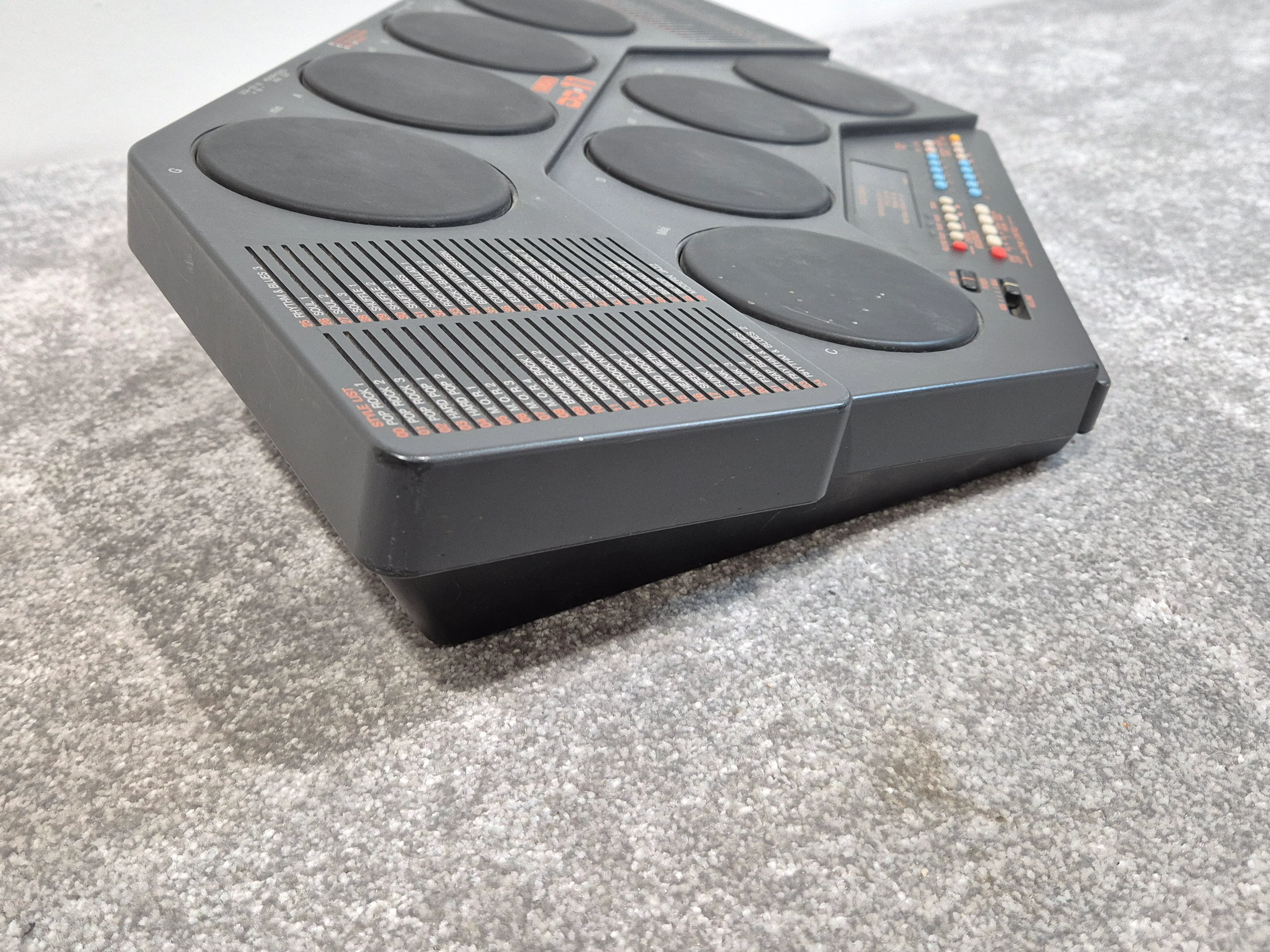 Yamaha DD-11 - Vintage Electronic MIDI Drum Machine - Image 5