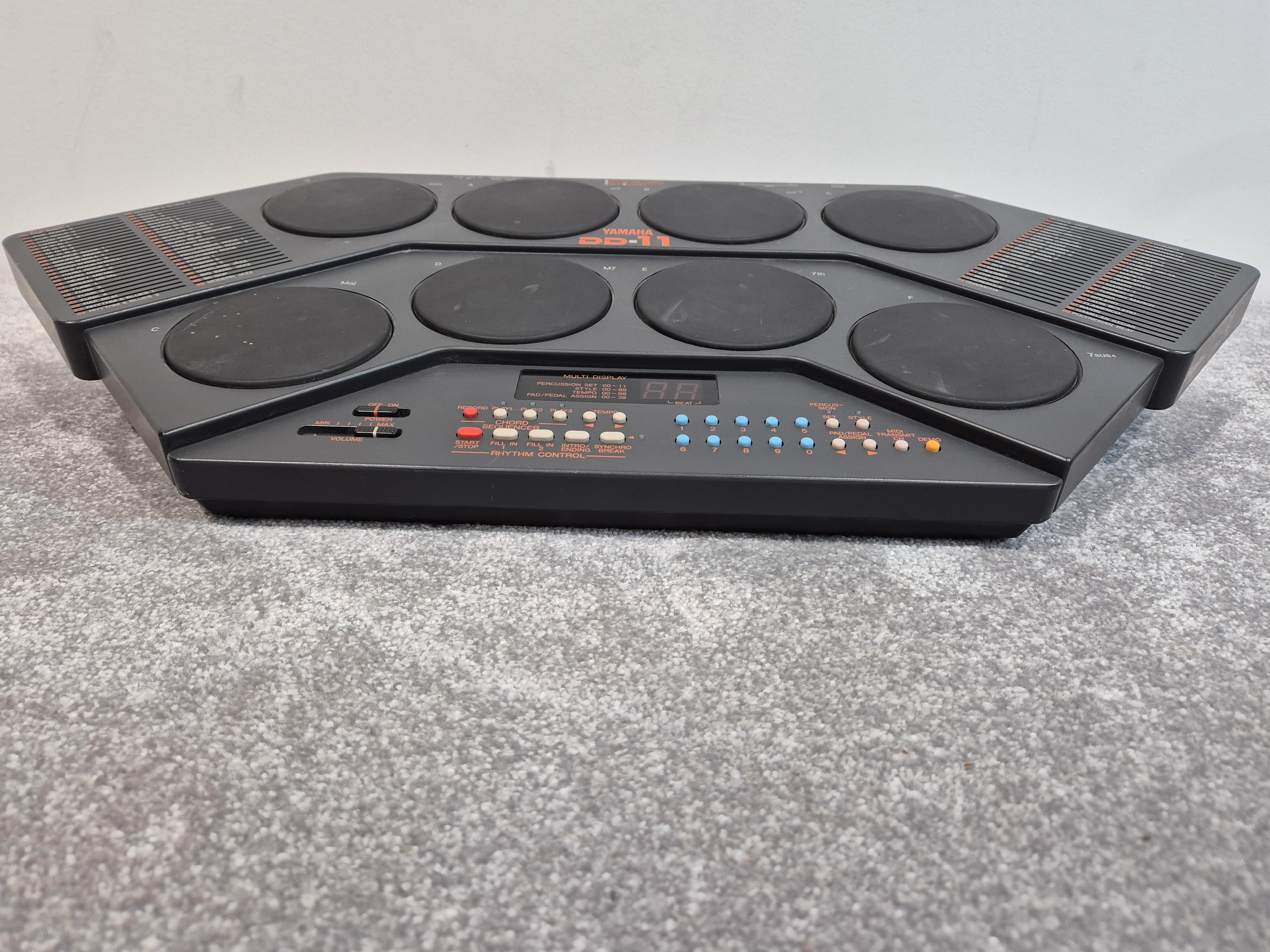 Yamaha DD-11 - Vintage Electronic MIDI Drum Machine - Image 6