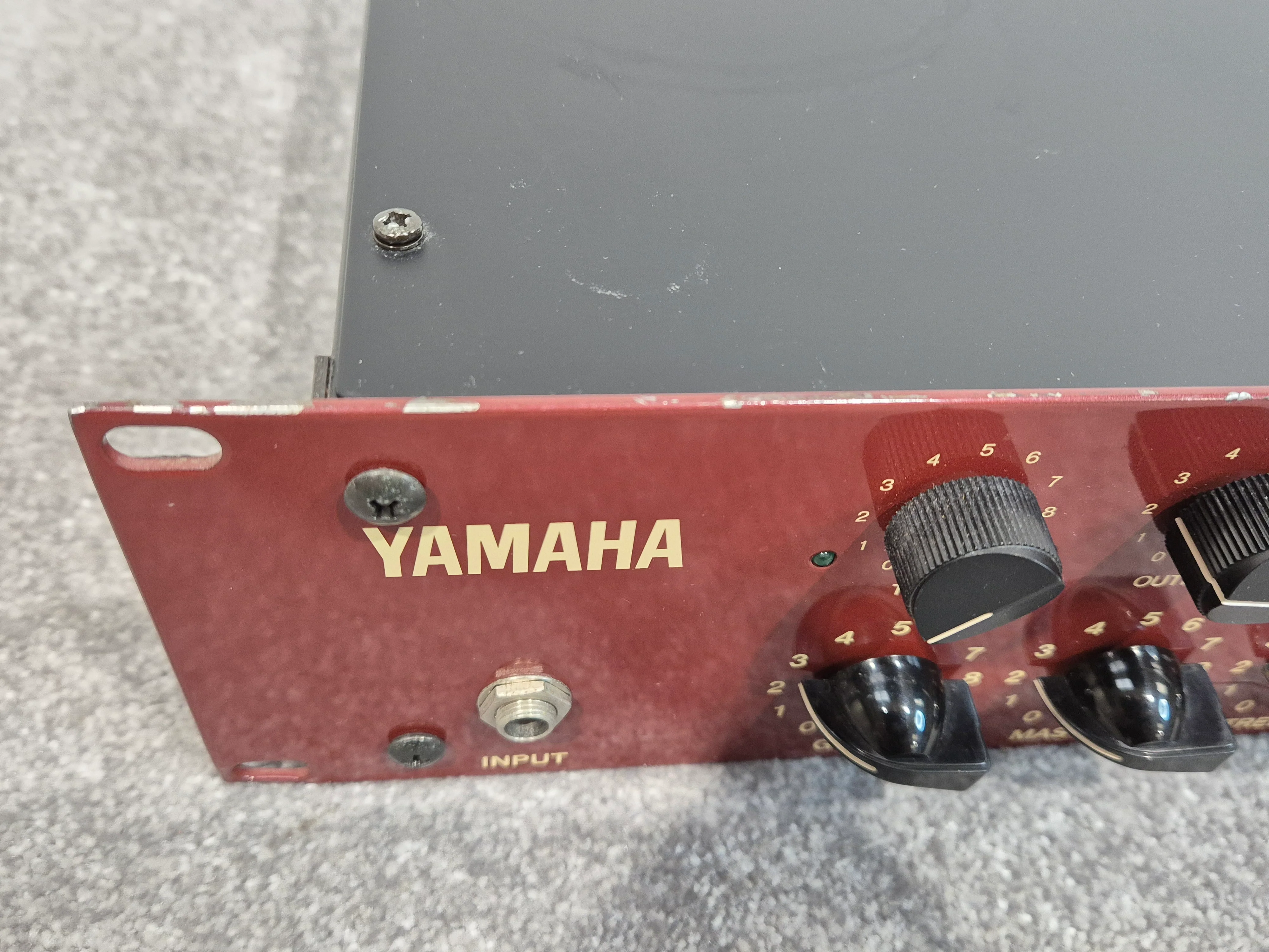 Yamaha DG-1000 - Guitar Preamp and Amp Modeller - Image 4