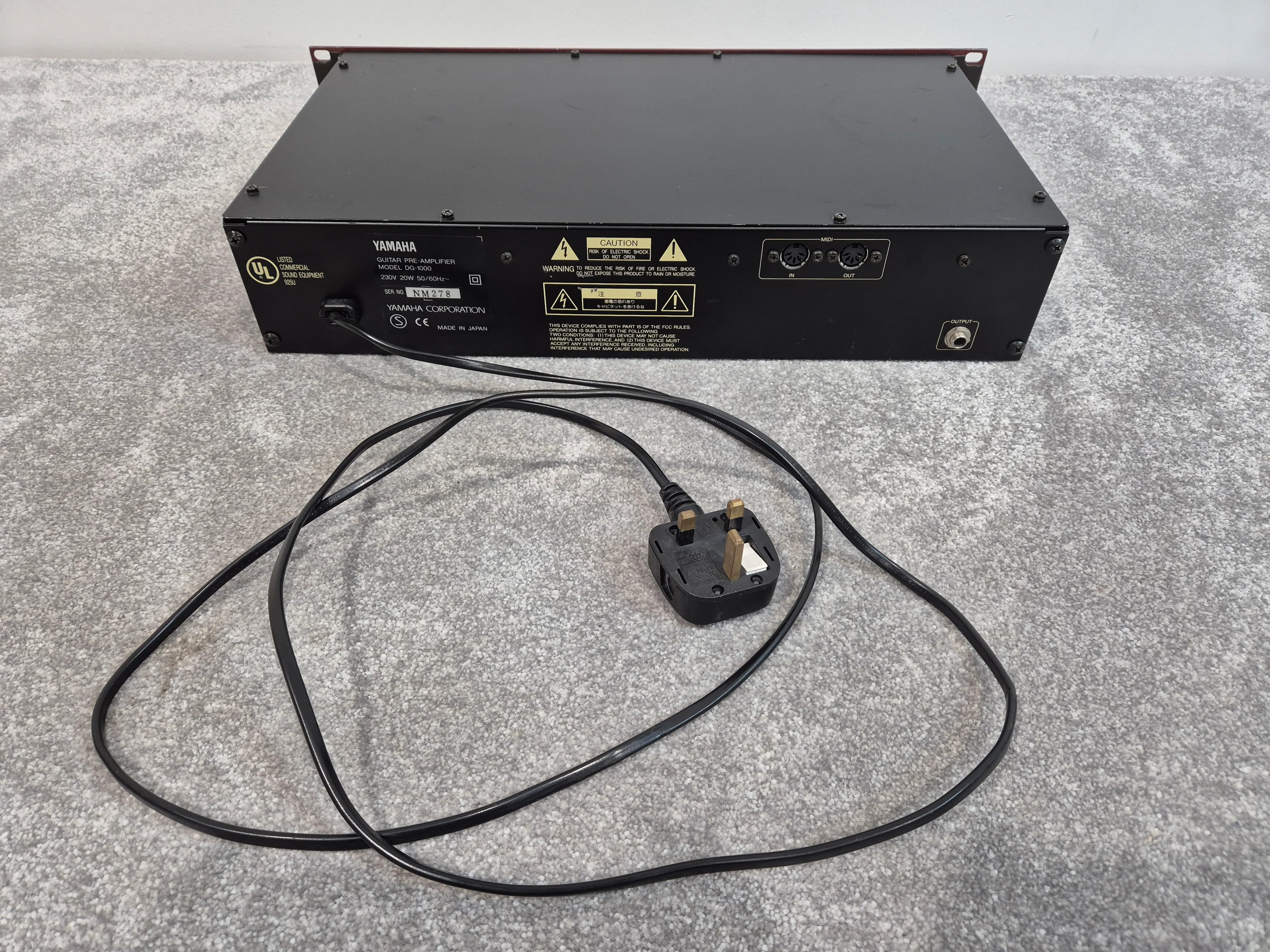 Yamaha DG-1000 - Guitar Preamp and Amp Modeller - Image 7