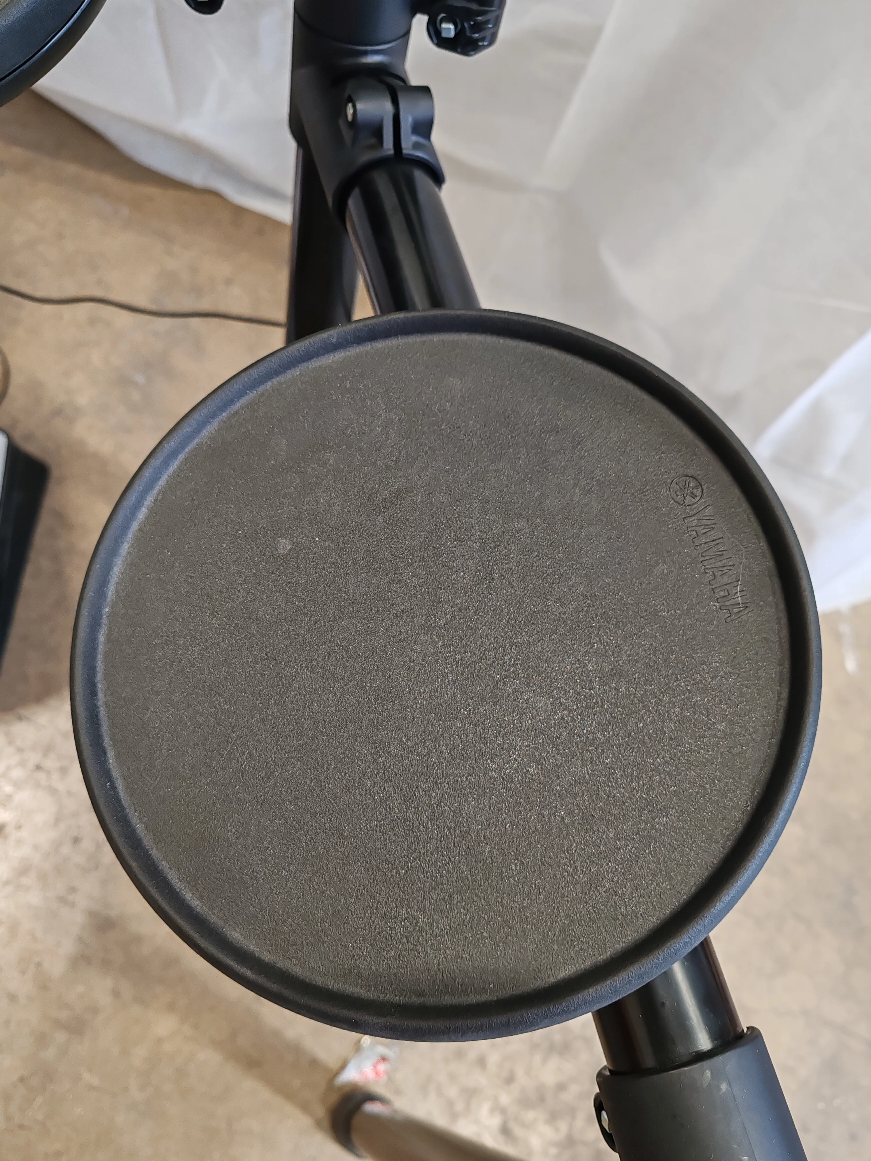 Yamaha DTX402K Electronic Drum Kit – Mesh Pads, Built-In Coaching – Excellent w/ Kick, Power Supply & Manual - Image 8