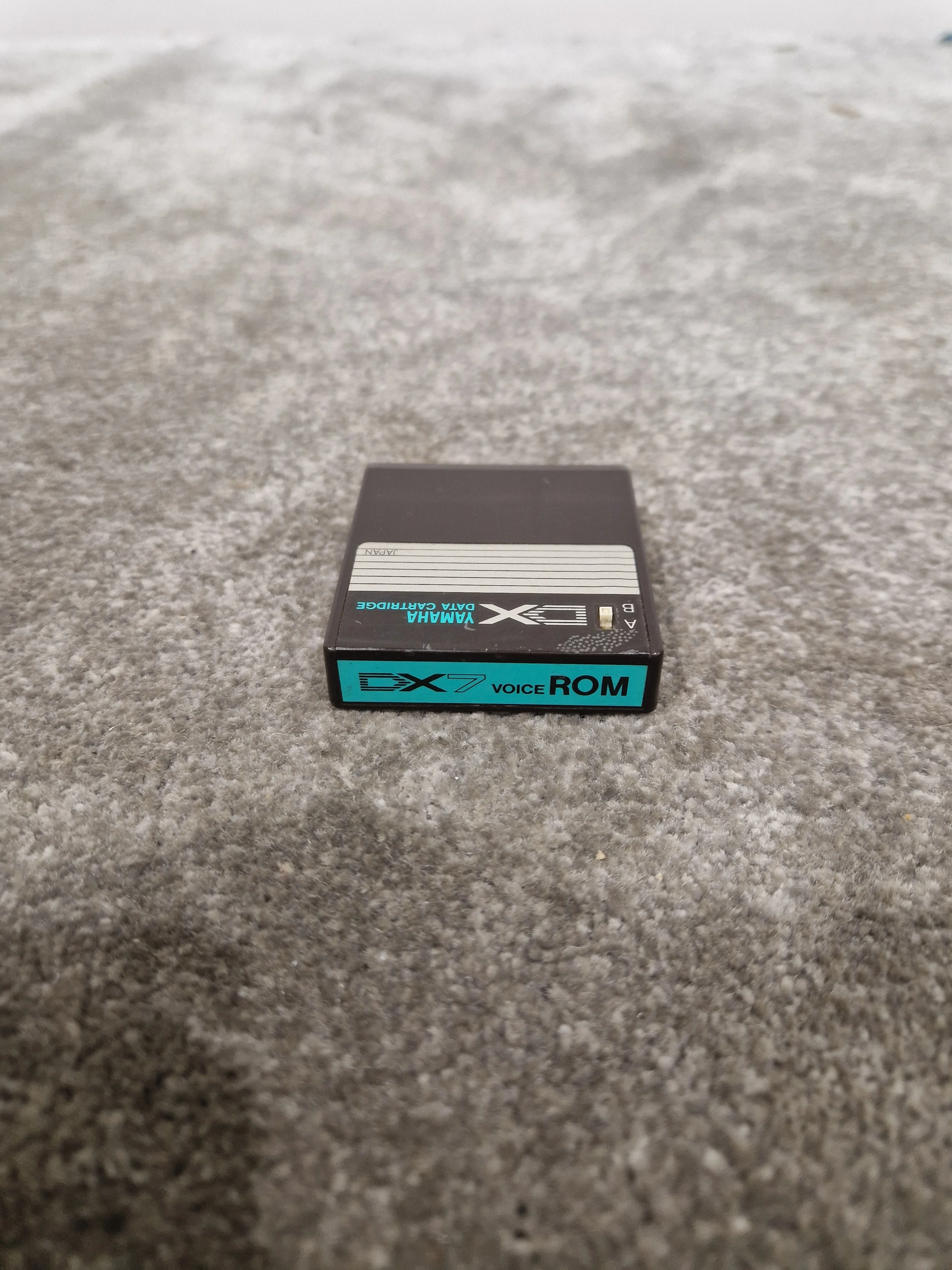 YAMAHA DX7 VOICE ROM 2 DATA Cartridge – Voice cartridge - Good - Image 9