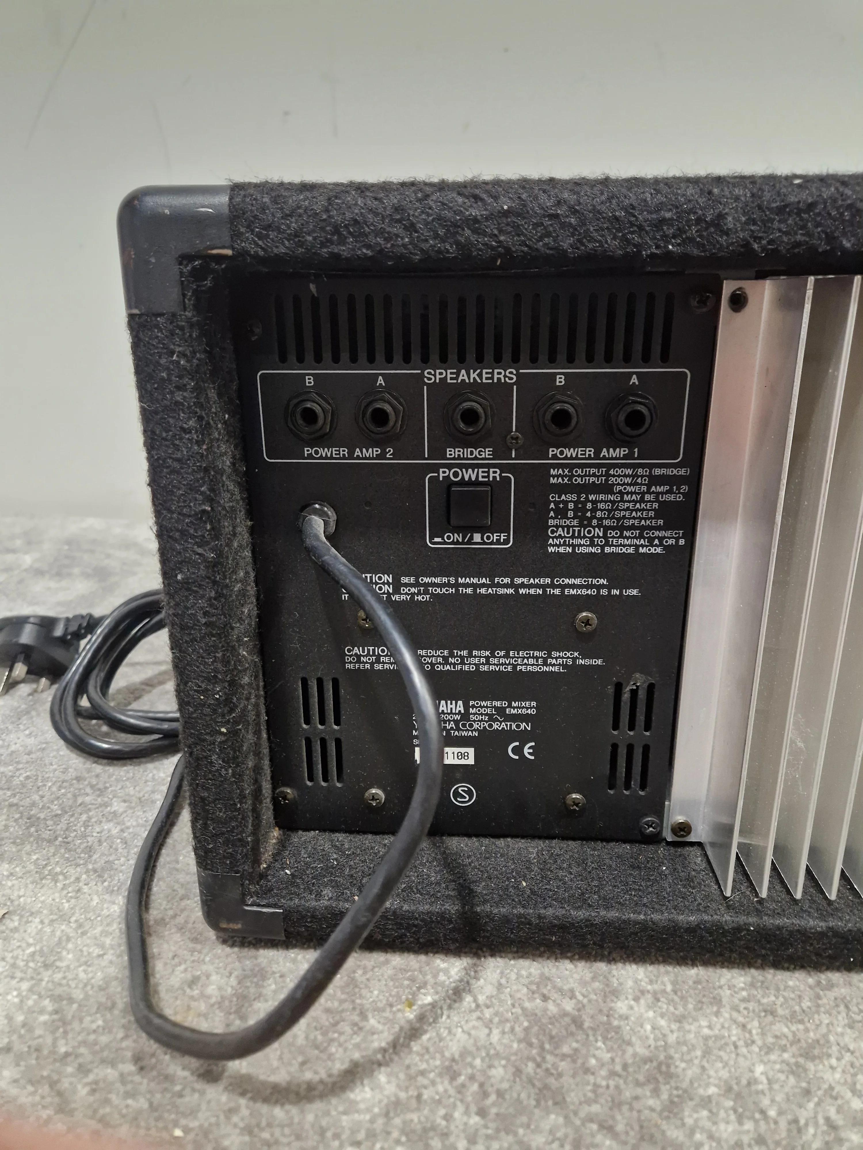 YAMAHA EMX640 Powered Mixer - 200W Stereo - Excellent w/ Power Supply - Image 10