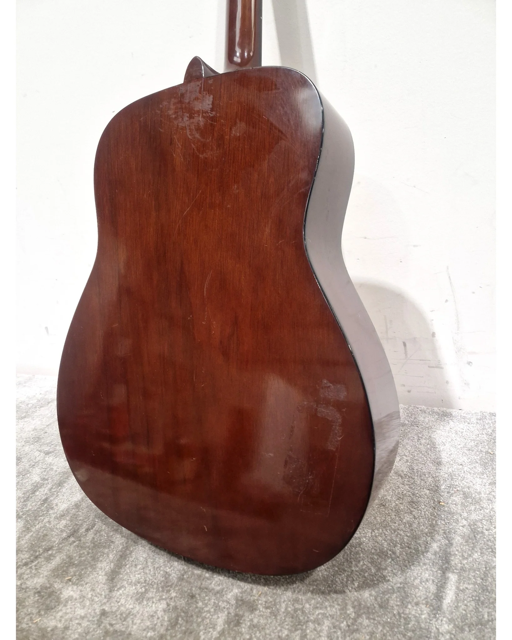 Yamaha F310 Acoustic Guitar - Natural – Acoustic Guitar - Good - Image 2